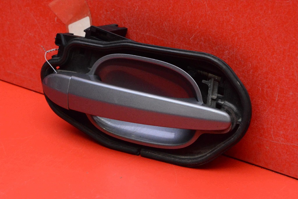 handle right front front SREBRNA 7034544 BMW E60 E61 03-07