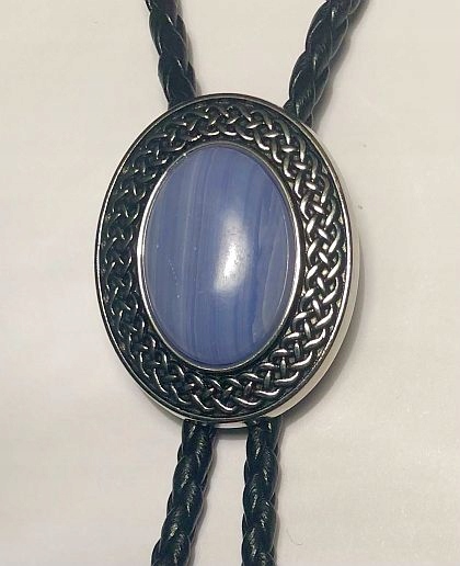 Bolo kravata keltská splétaná s modrým achátem, syntetická pletenina