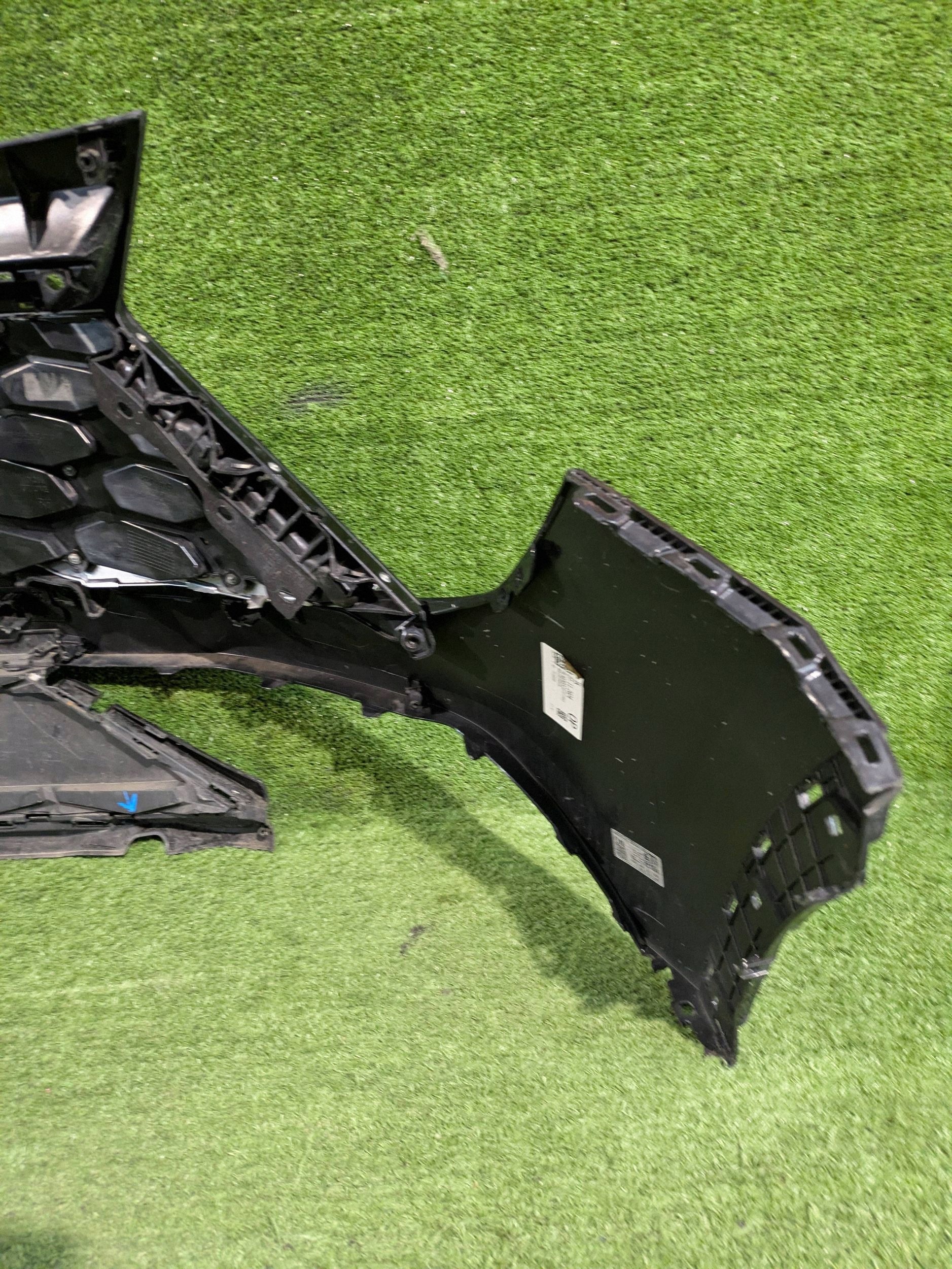 front bumper front KIA SPORTAGE V GT-LINE NR.Z9180