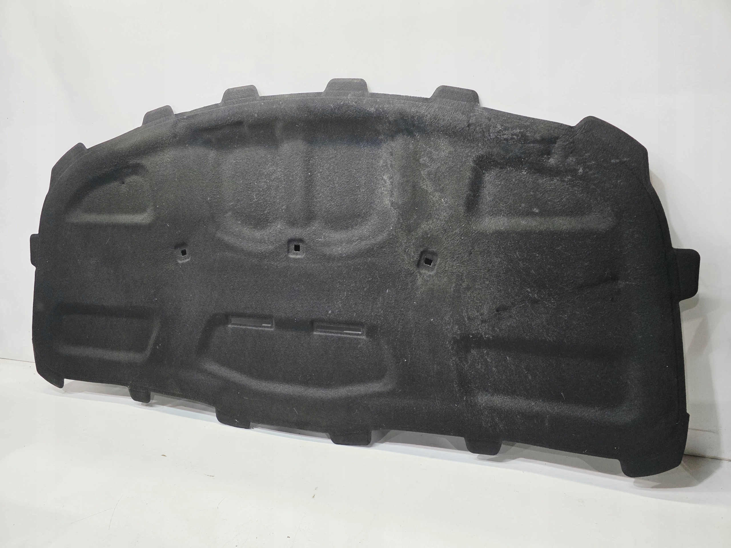 Insonorisation du capot AUDI A4 B9 8W0863825B