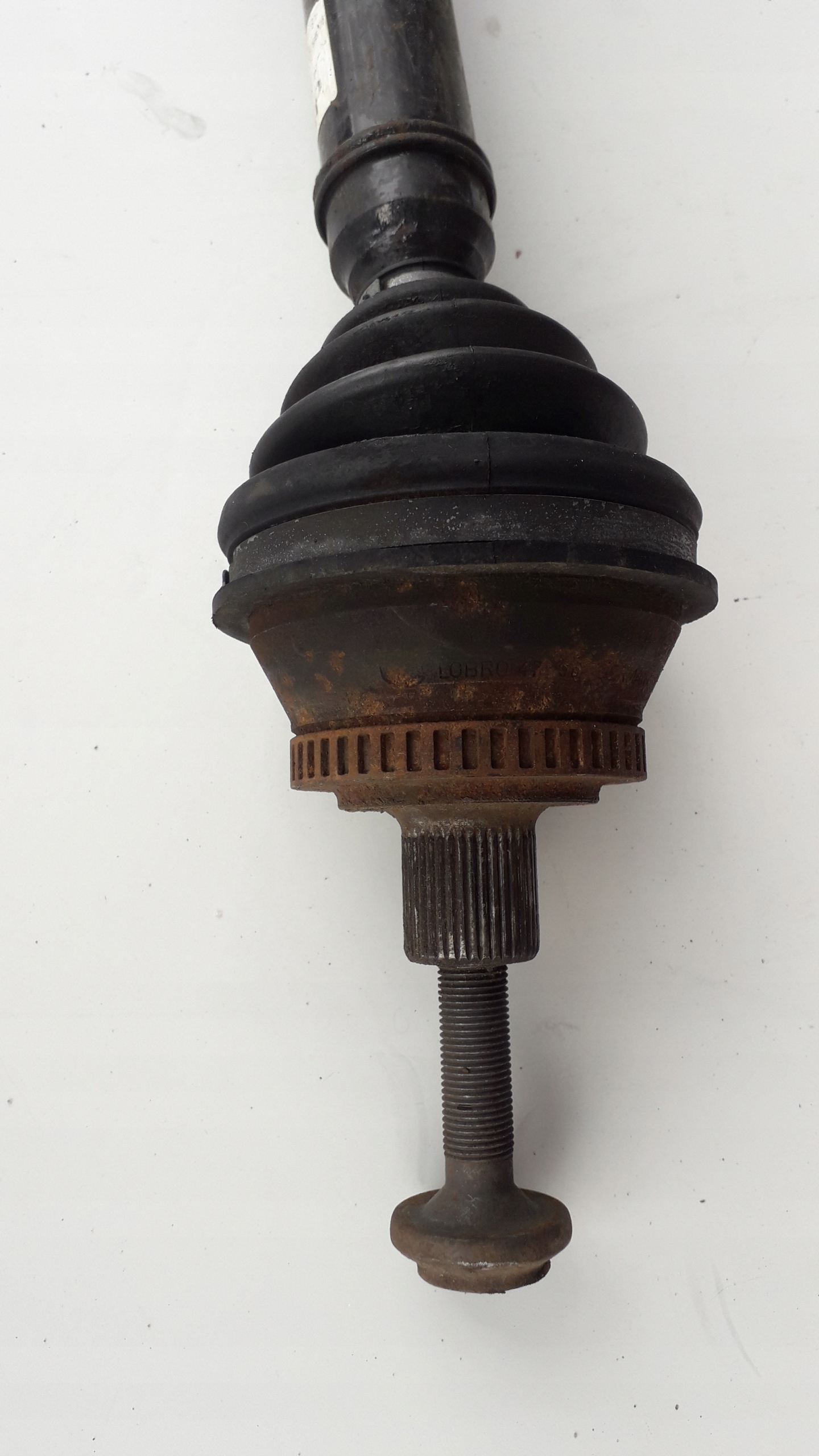 semi-axis right VW PASSAT B5 8D0407272 P