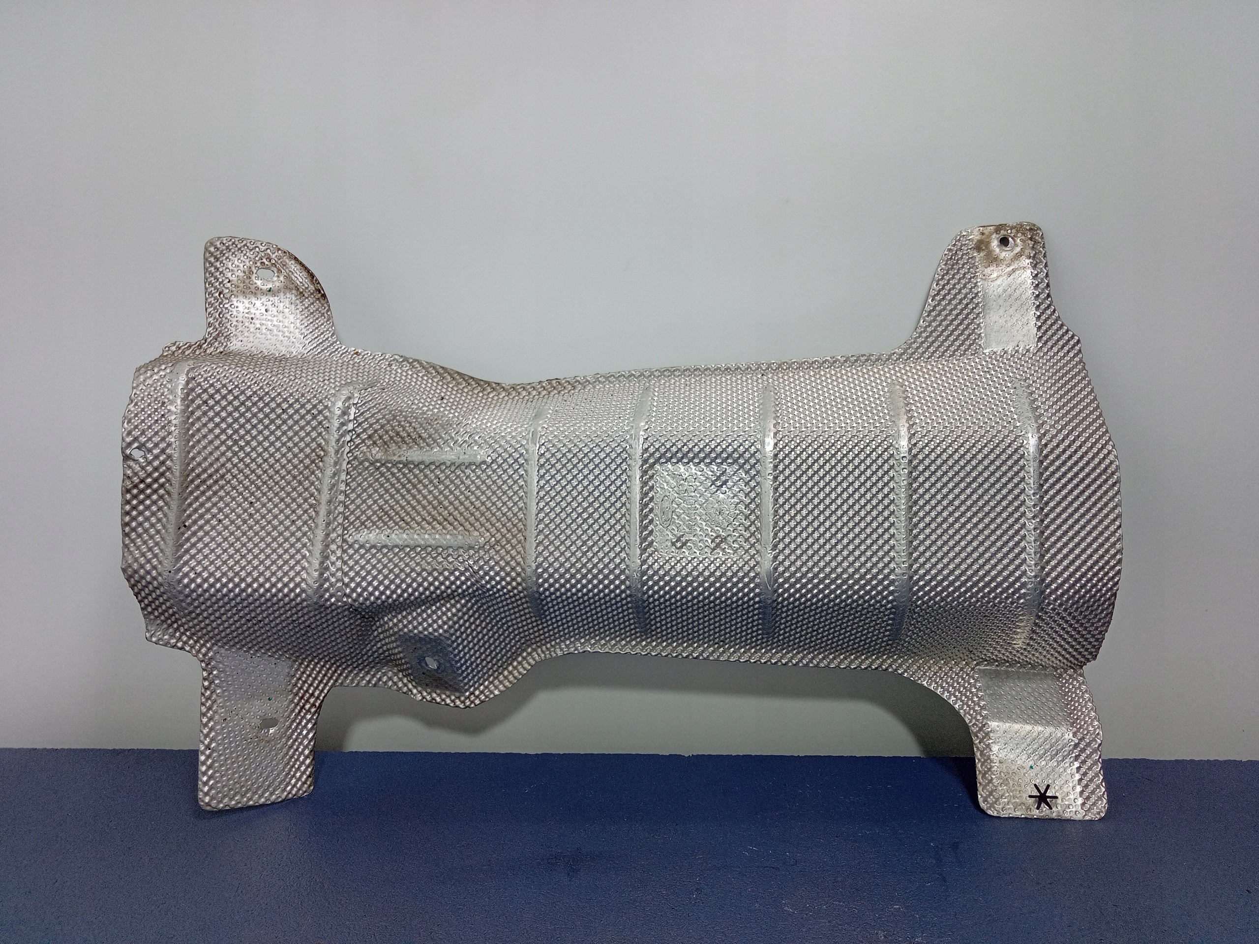 FORD ECOSPORT II ТЕПЛОВОЙ ЭКРАН KN15 - 114B04-AA