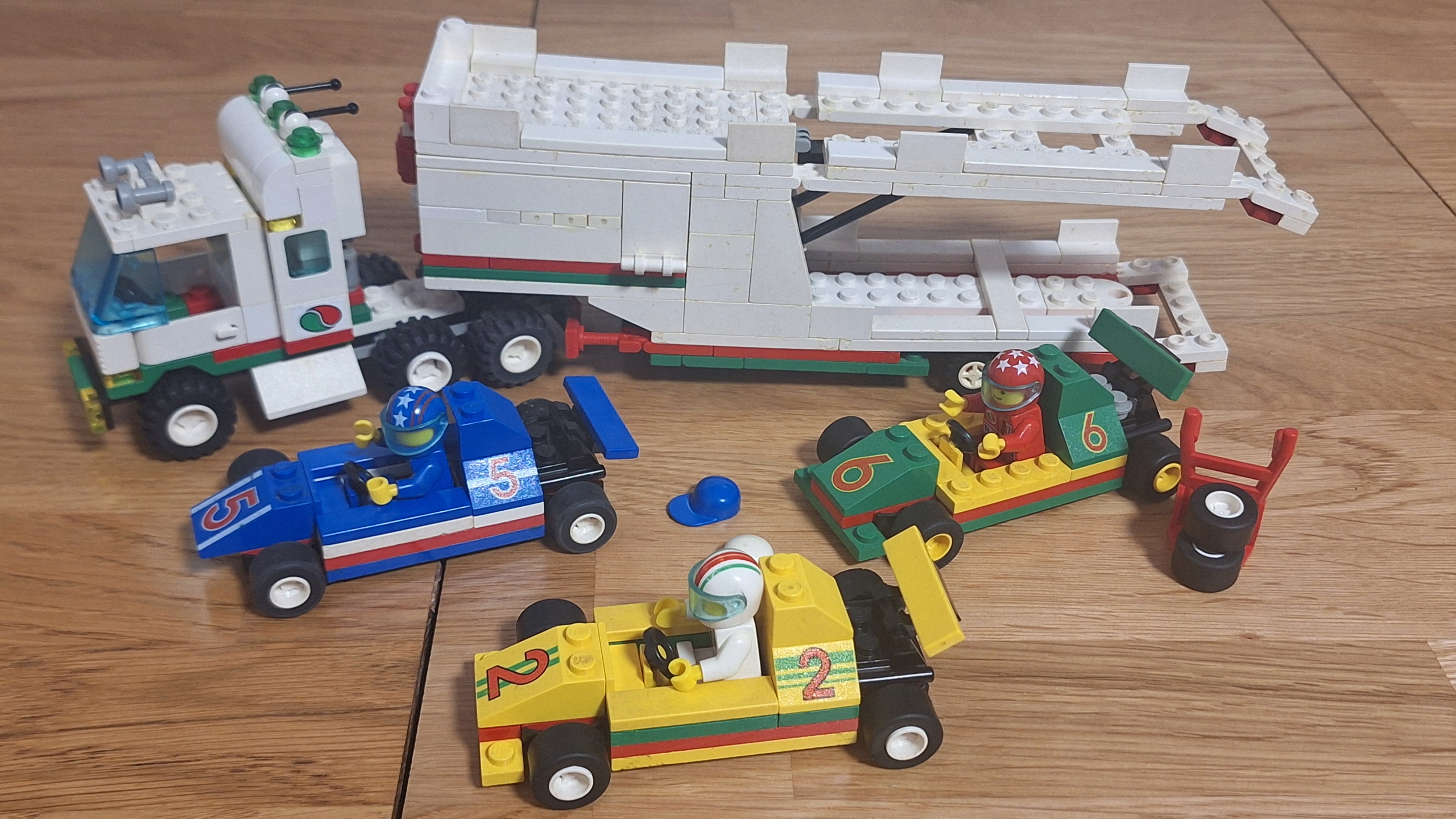 Lego 6335 Indy Transport Classic Town: Race - 1996 r.