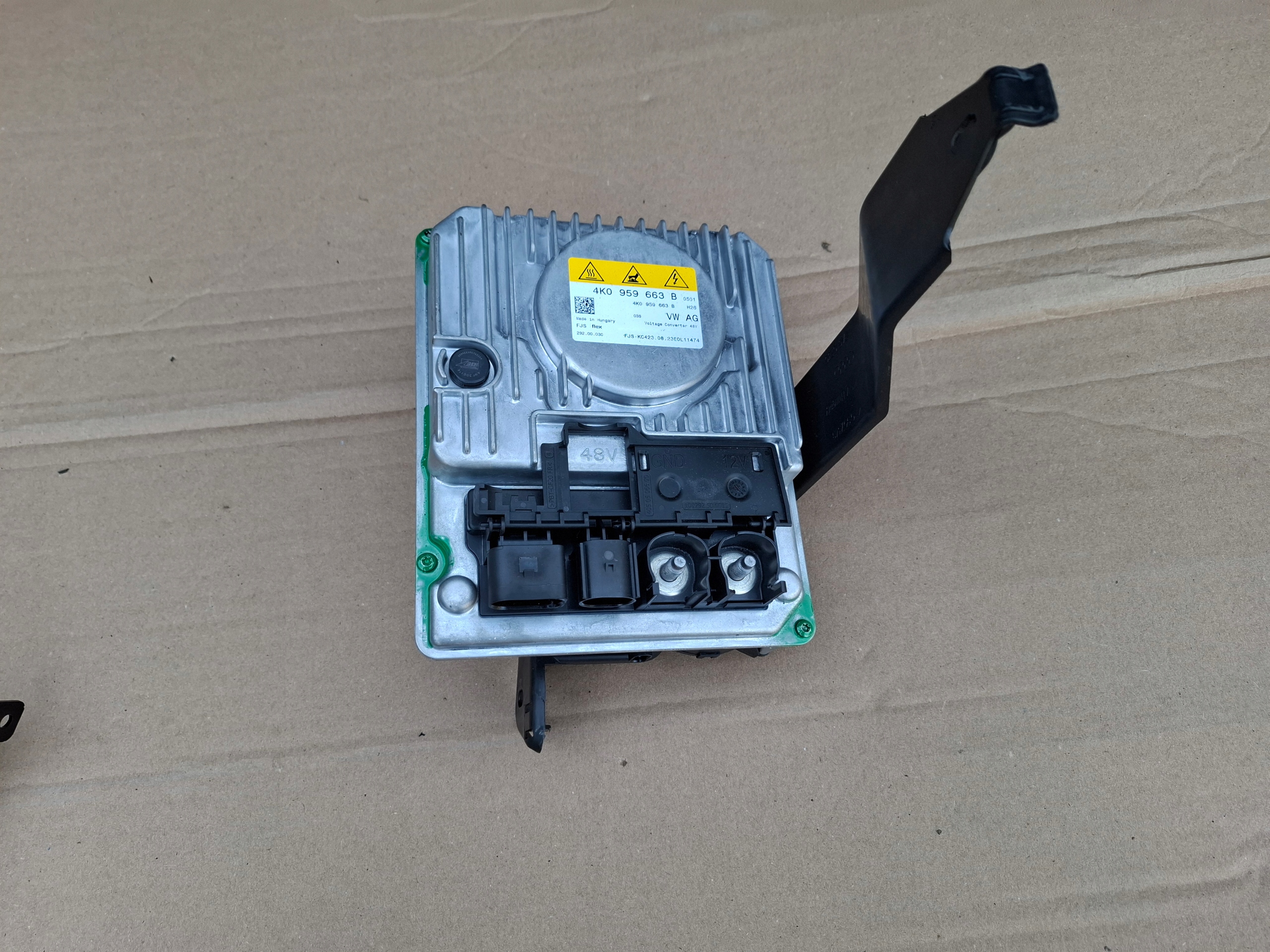 AUDI A6 RS6 C8 23r A7 A8 PRZETWORNIK di tensione 4K0959663B