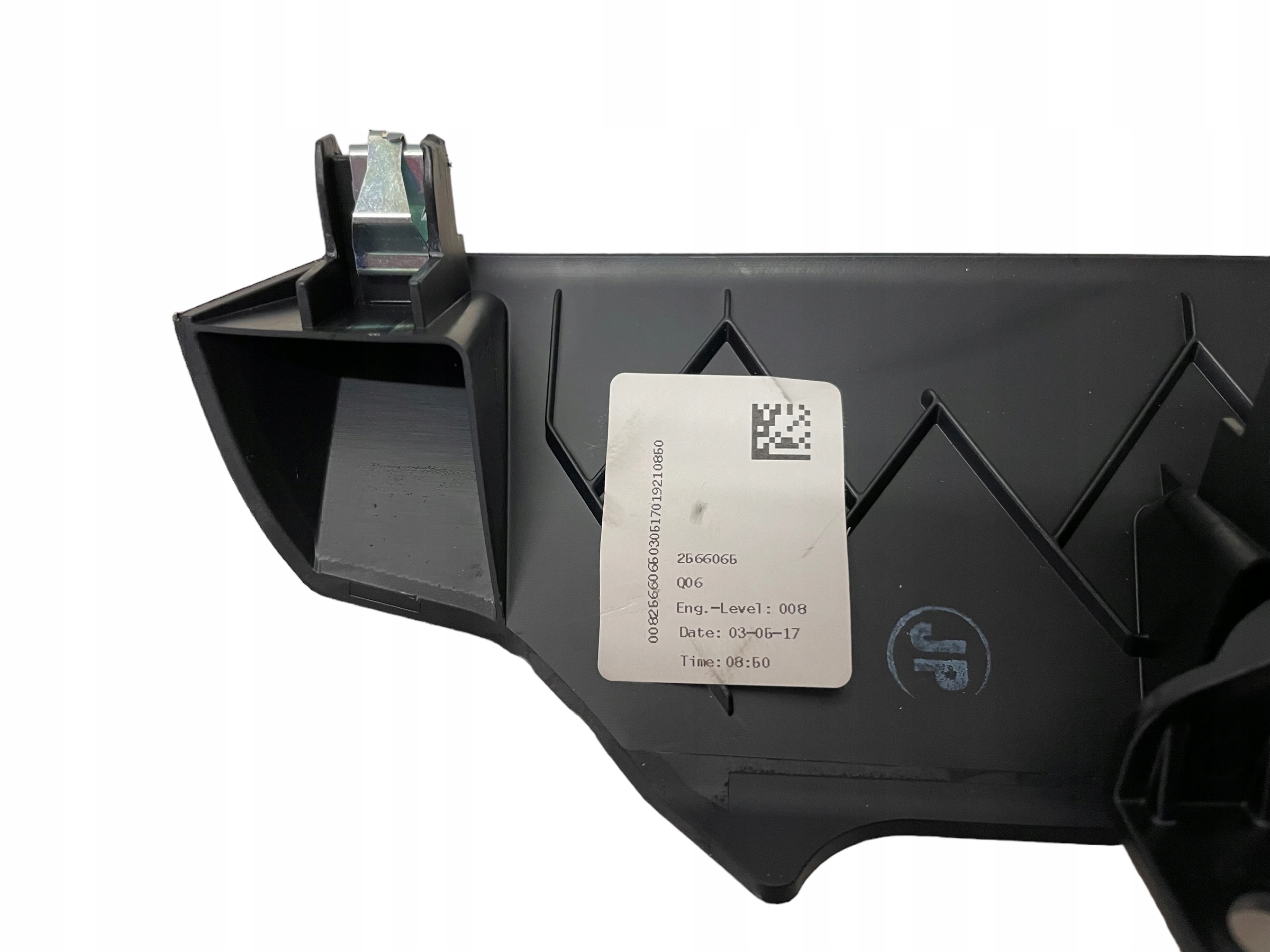 lista fedél táblák BMW X1 F48