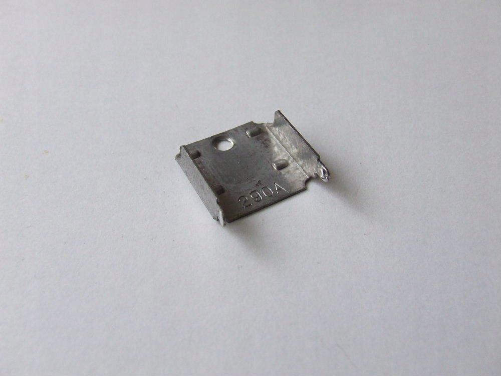 Radiator stalowy TO 220 (20x20x7mm)