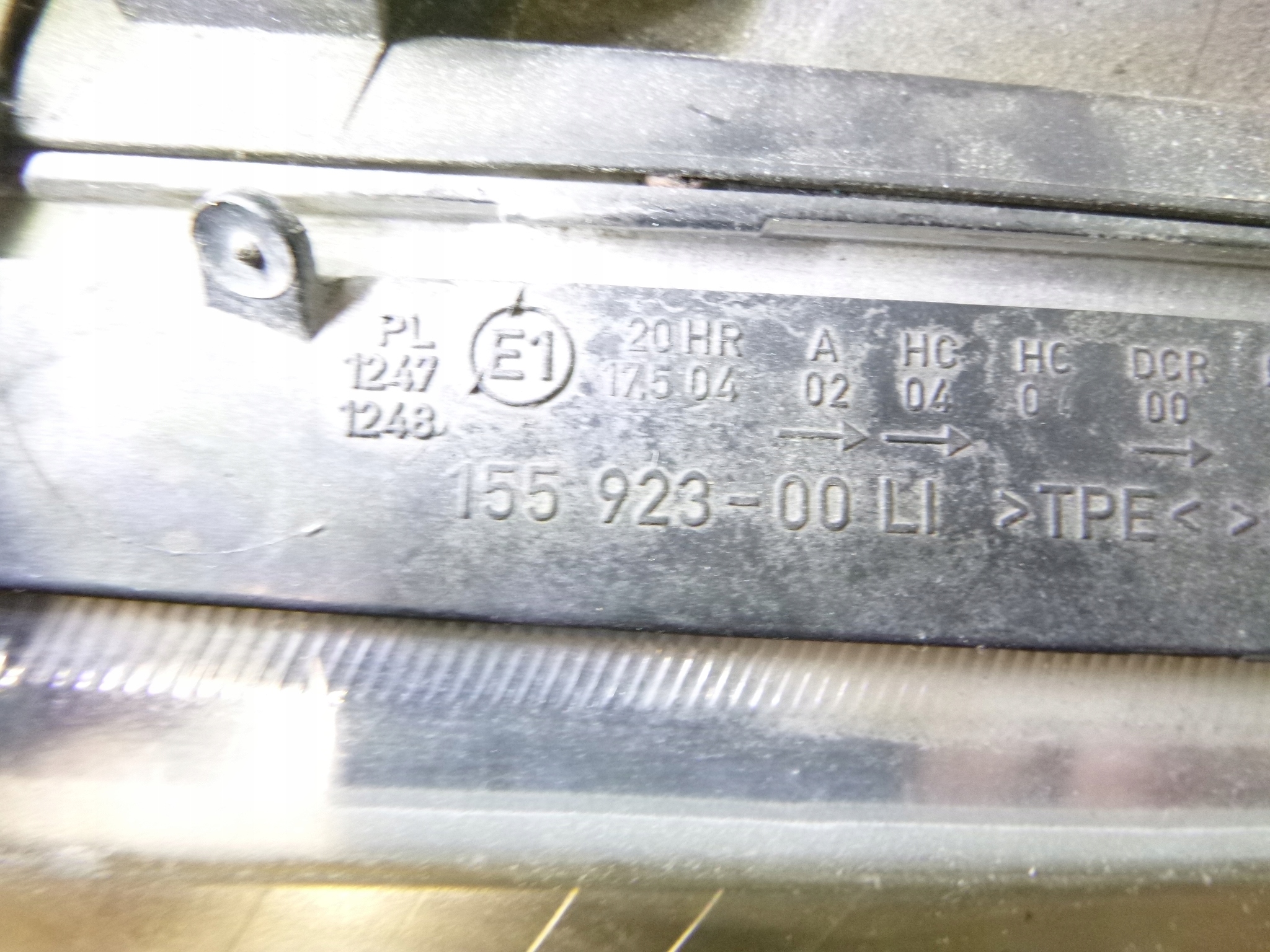 light front left Audi A6 C5 Xenon 2003r.