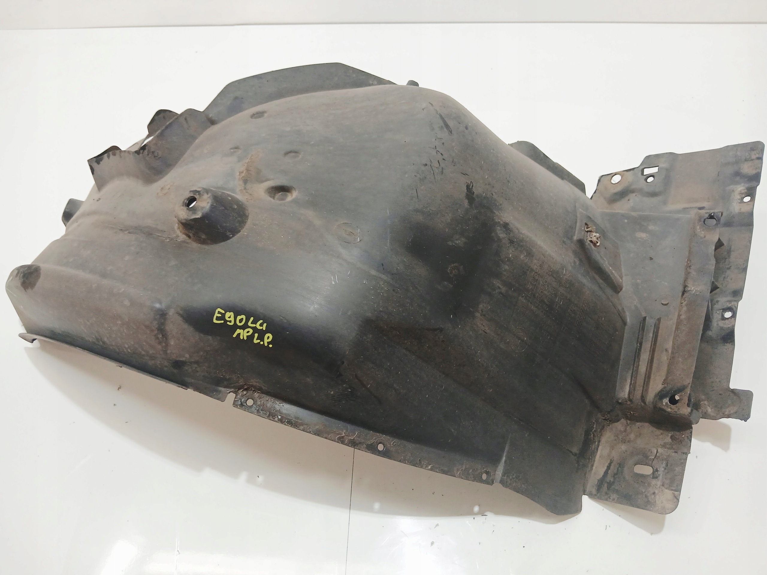 mudguard left front BMW E90 E91 LCI M PAKIET OE 7059377 (24235544)