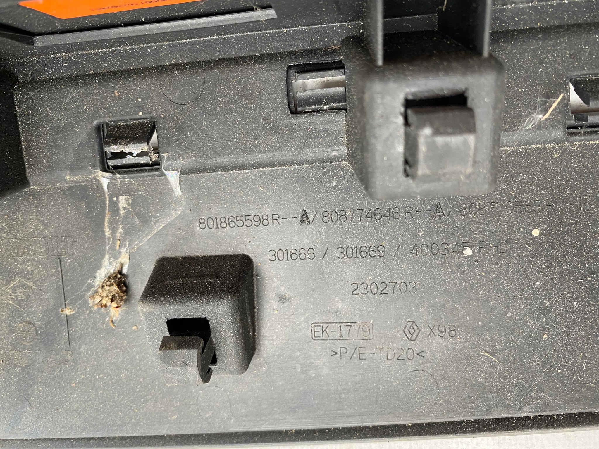 RENAULT CLIO IV 12- moulding door right front 801865598R
