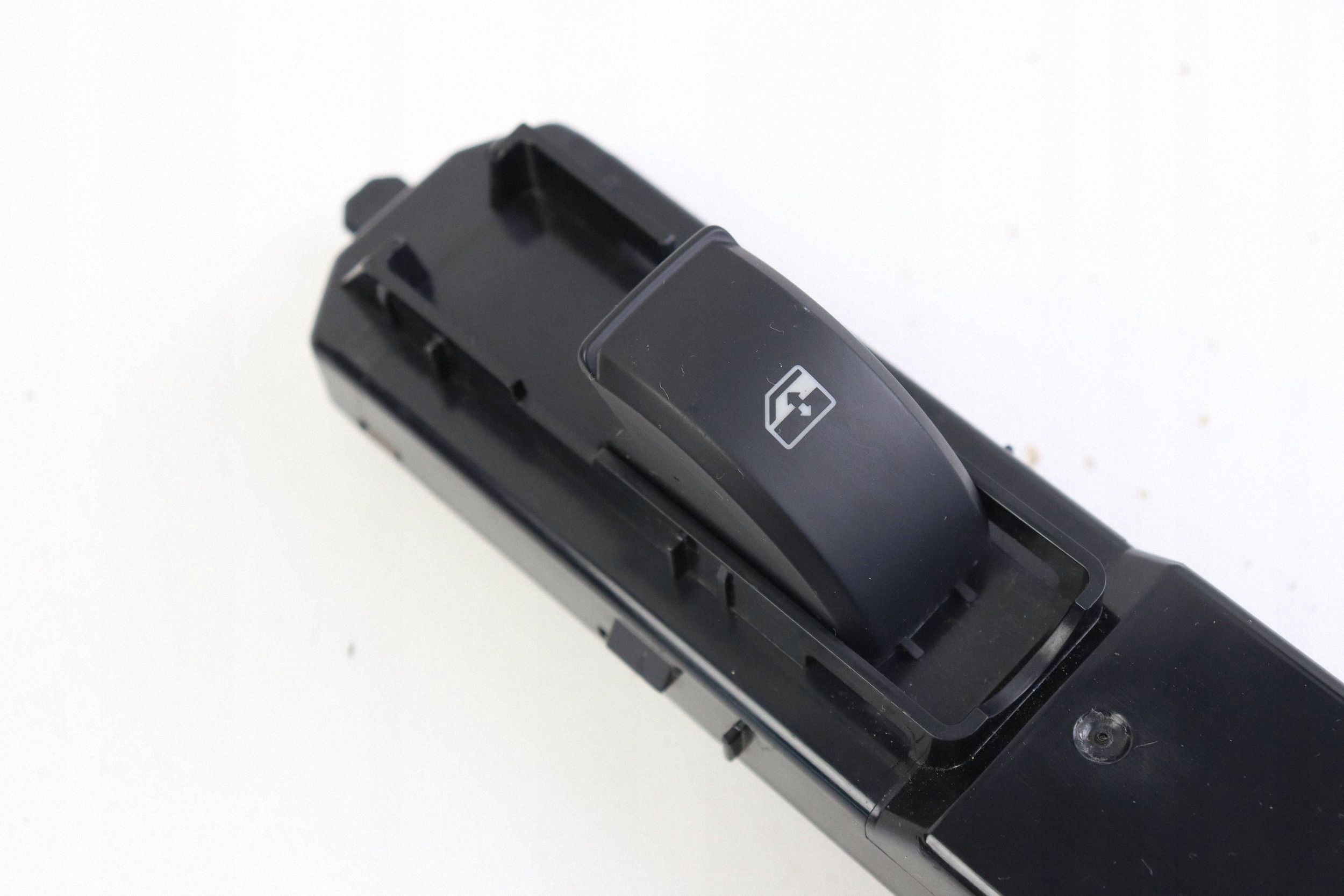 SAAB 9-3 93 II PANEL window control switch right rear part 12771992 12772002 EUROPA