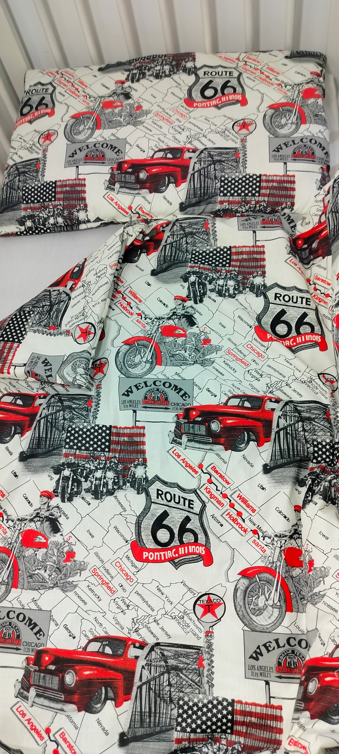 pościel z wypełnieniem 140x200 Kolor dominujący biel