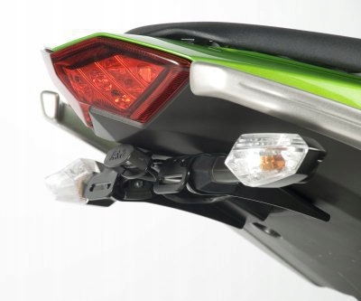 Rg Upevnenie Tabule Register. Kawasaki Z1000 2010