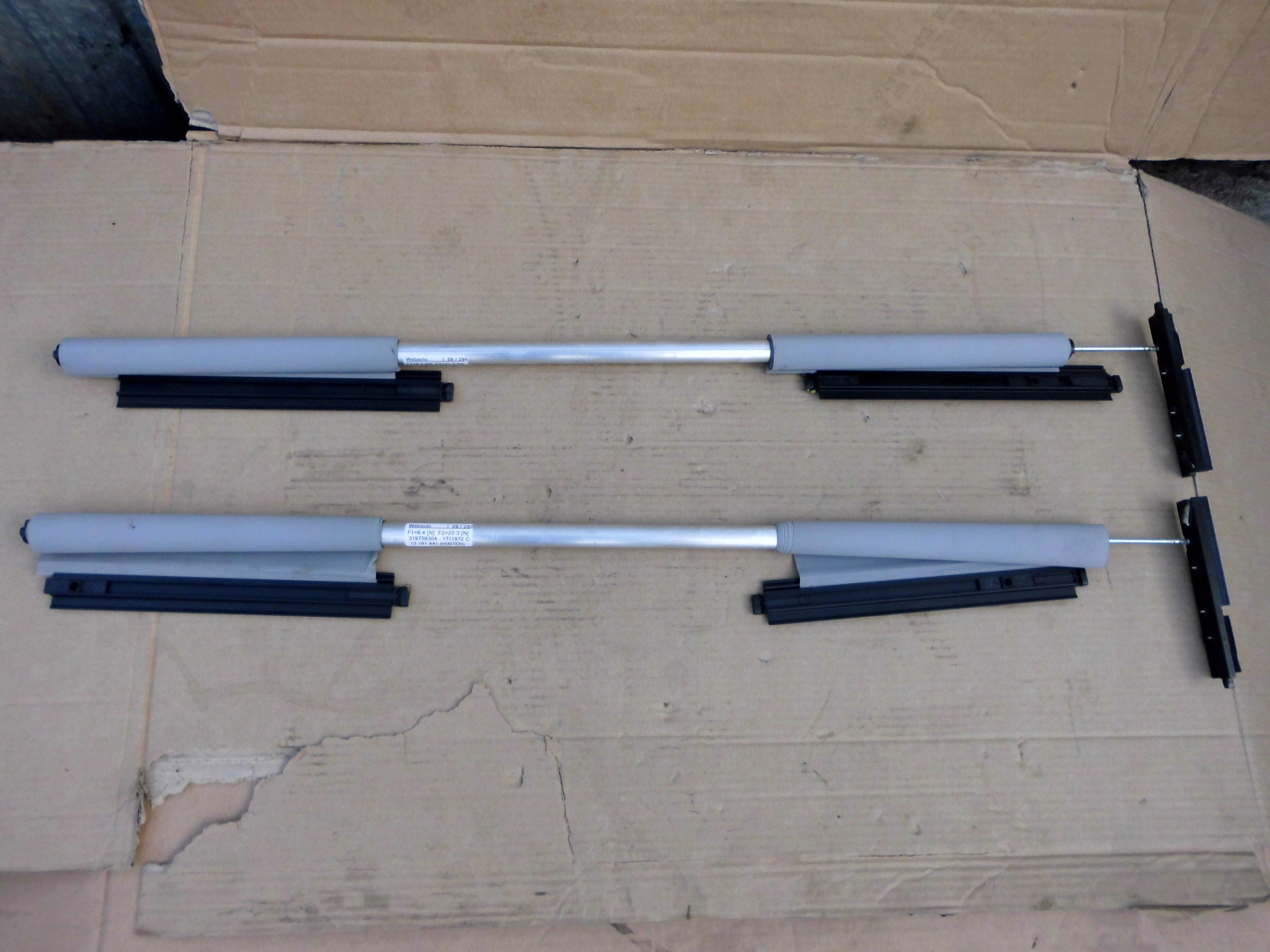 ШТОРКА ЛЮКА ПАНОРАМА OPEL ZAFIRA B 13191441