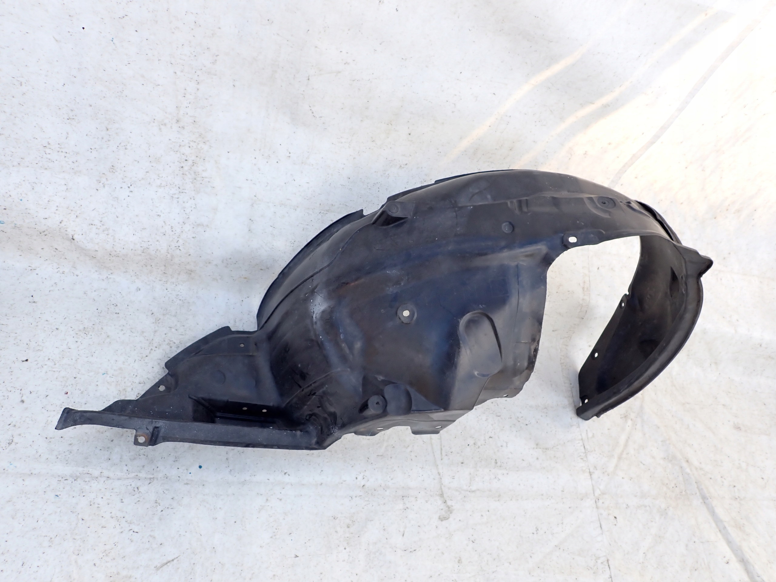 SUBARU FORESTER III 08-12 mudguard right front