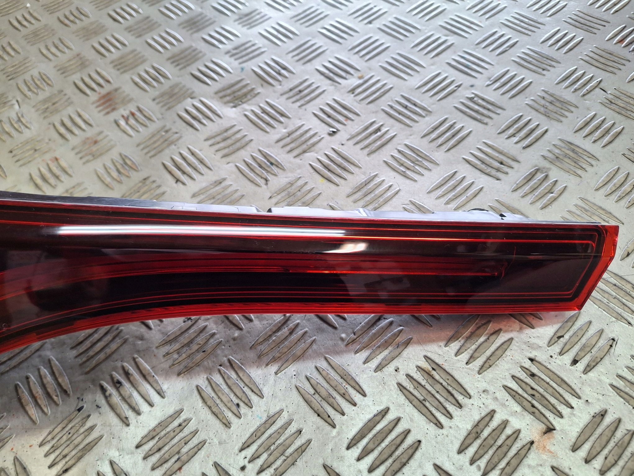 light rear left LED for the bonnet RENAULT ARKANA 2019R->