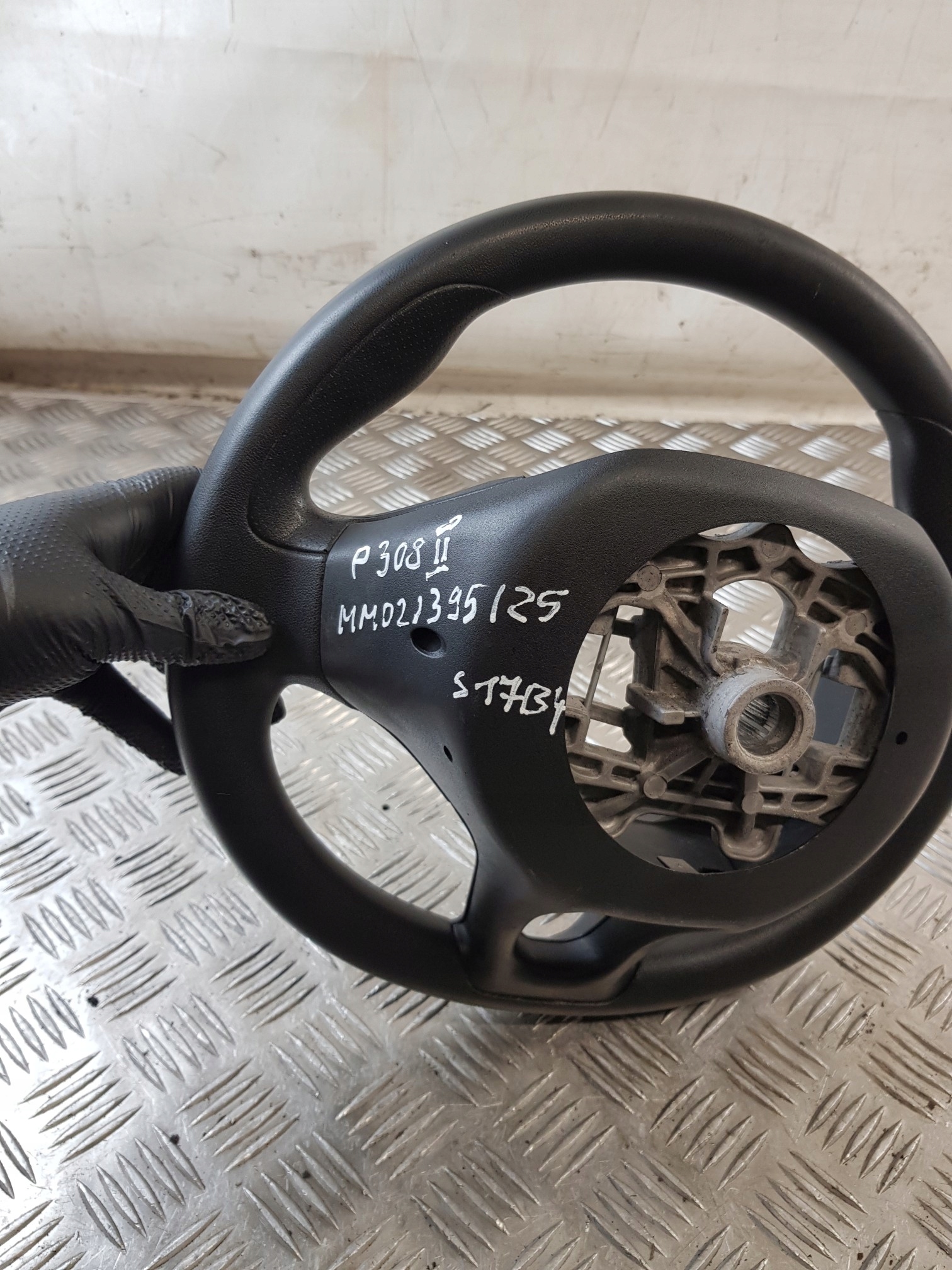 lenkrad 629652800A PEUGEOT 308 II T9 16R