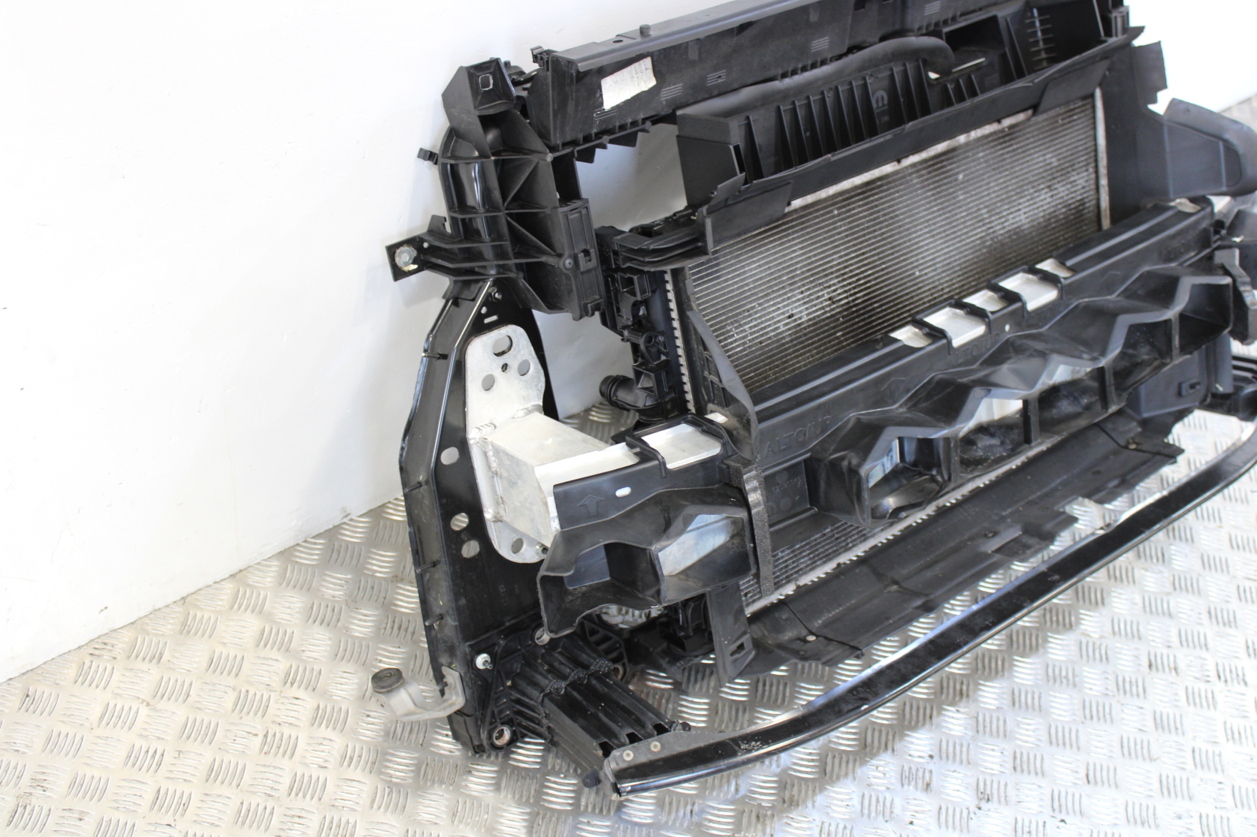 support panel for radiators front pillar radiator JEEP RENEGADE LIFT 1,0T