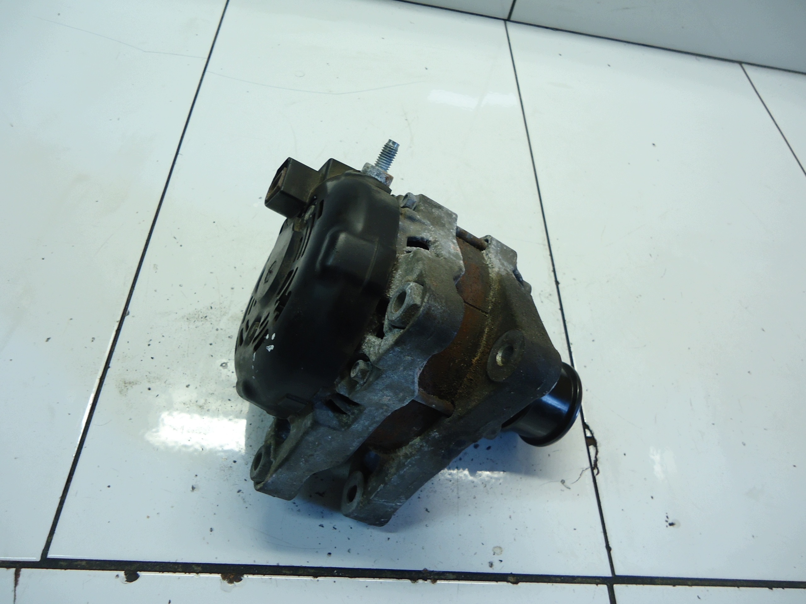 FORD FOCUS MK3 C-MAX 1.0 ECOBOOST M1DA ALTERNATOR CV6T-10300-GA