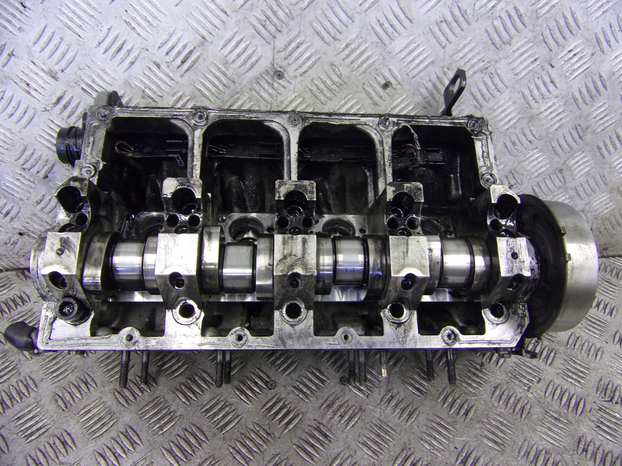 TESTATA VOLKSWAGEN PASSAT B5 038103373 1.9 TDI