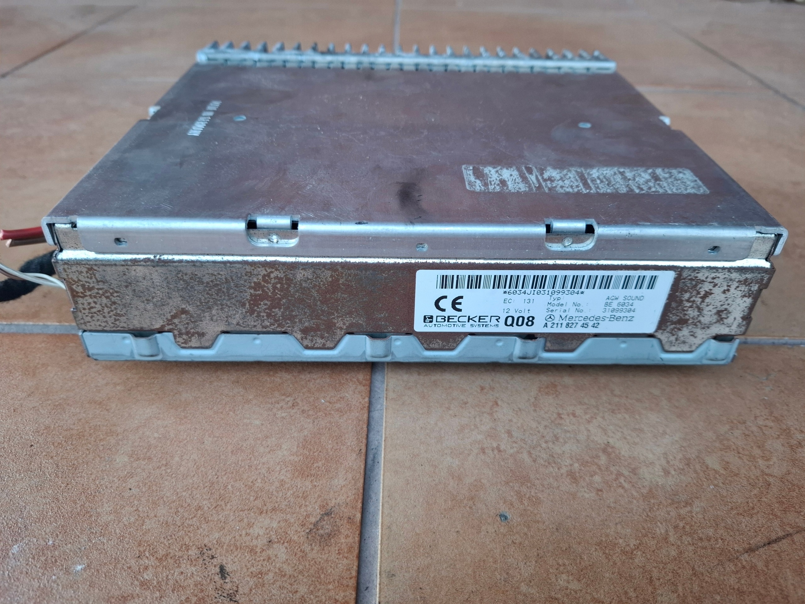 amplifier MERCEDES W211 A2118274542