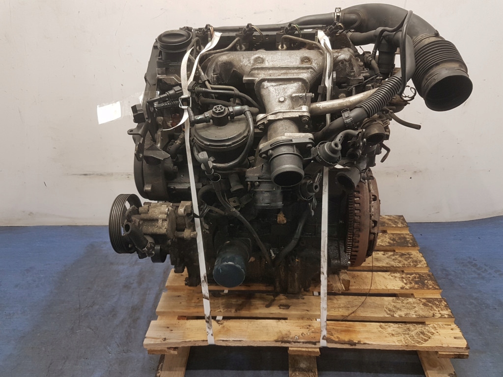 peugeot 406 Купе 2.2 двигатель дизель 4HX