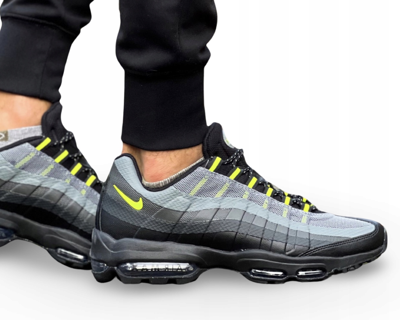 Buty Męskie Nike Air Max 95 Ultra FJ4216-002 R.44,5