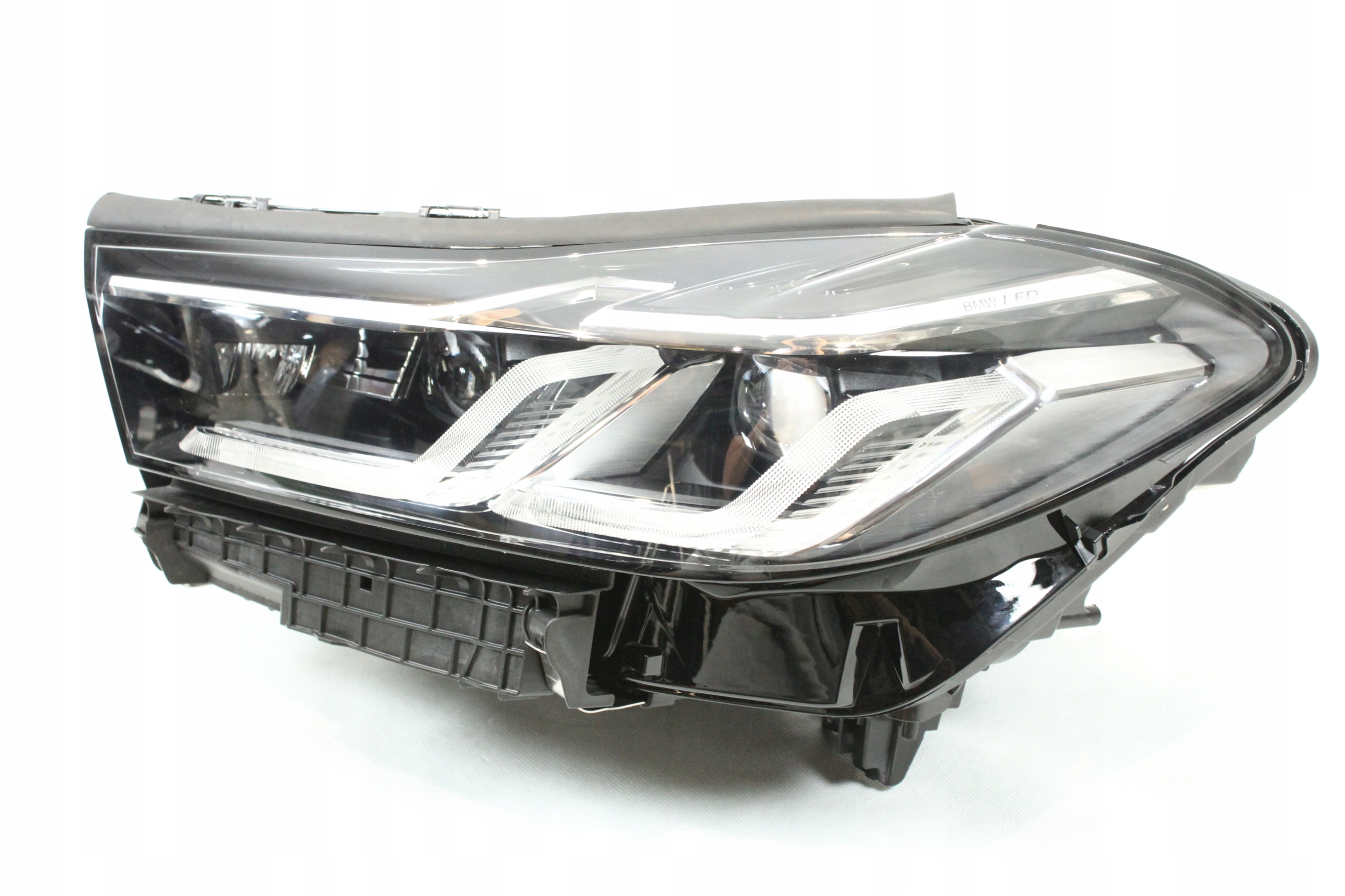 LAMPA PRZÓD LEWA ADAPTIVE LED BMW G32 6GT LCI