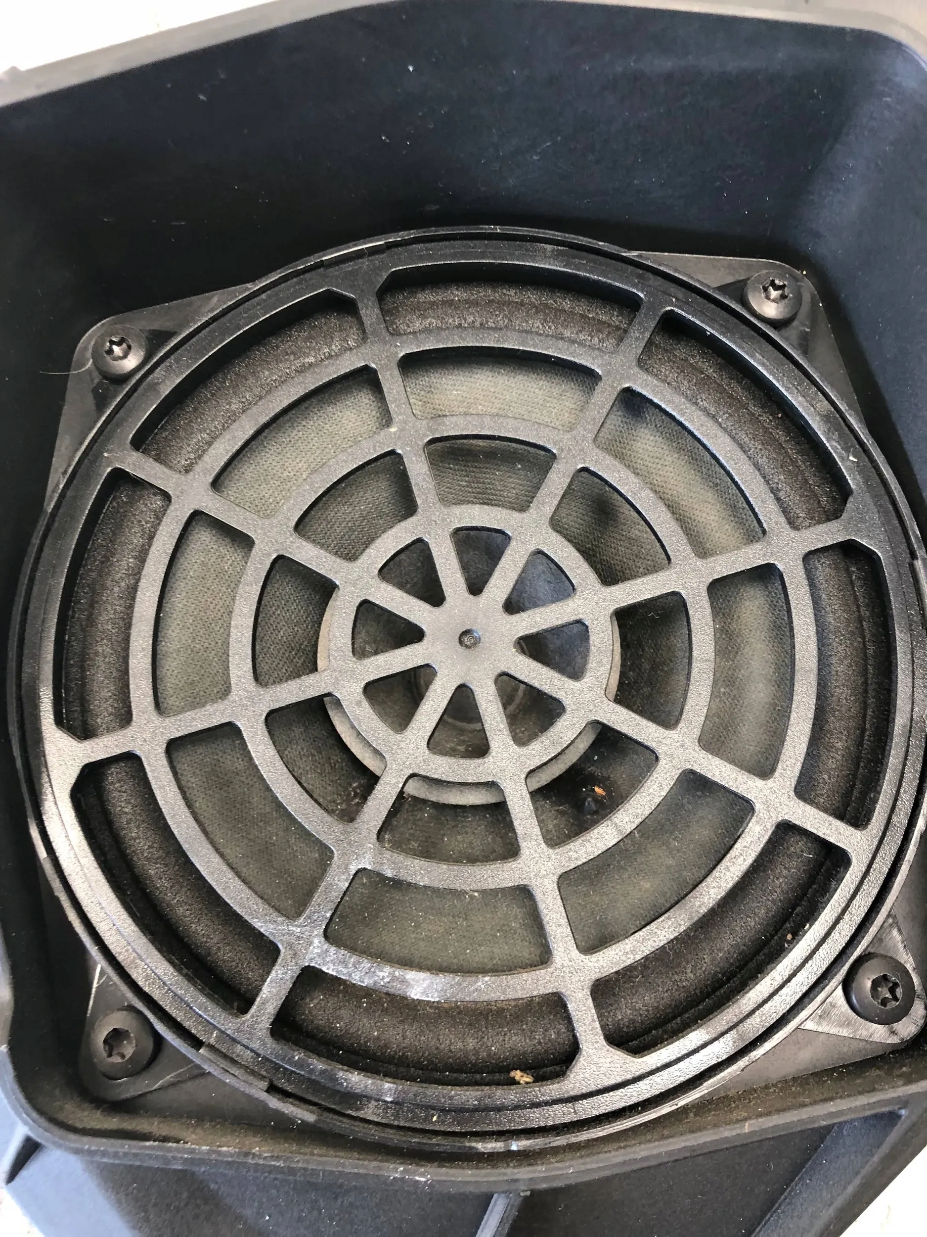 speaker door right rear part CITROEN C3 and 9641035380