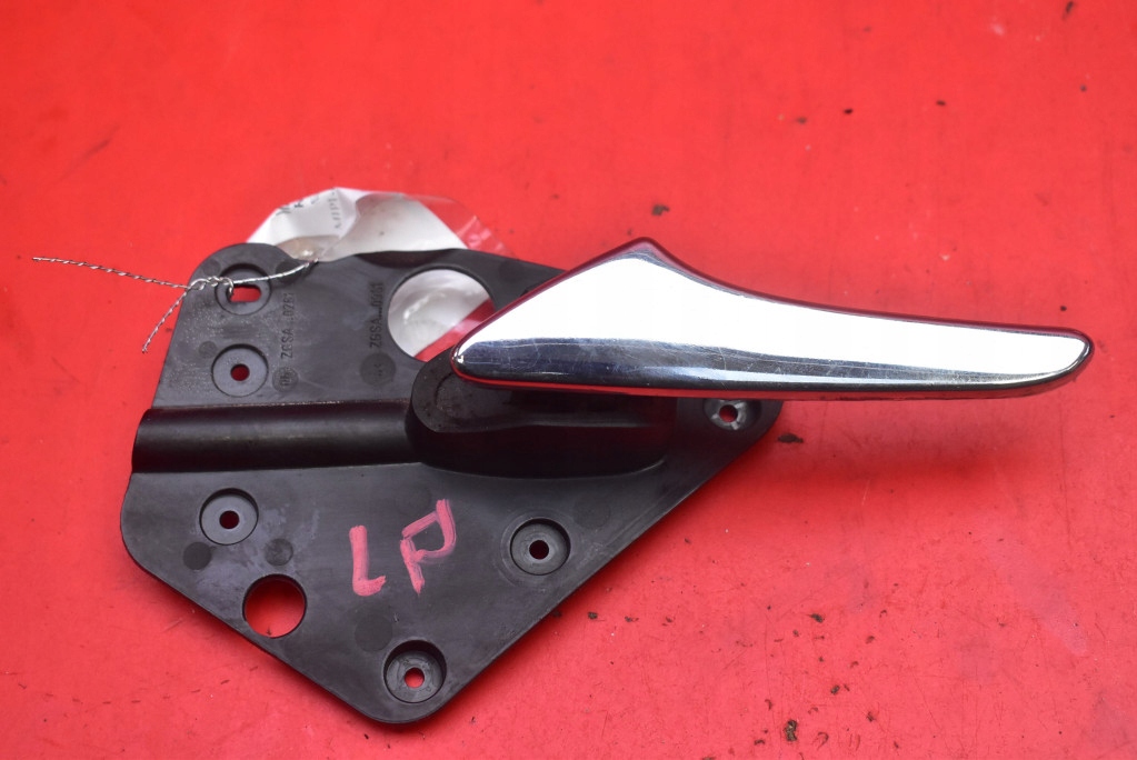 handle inner left front CHROM MERCEDES VITO W639 03-10