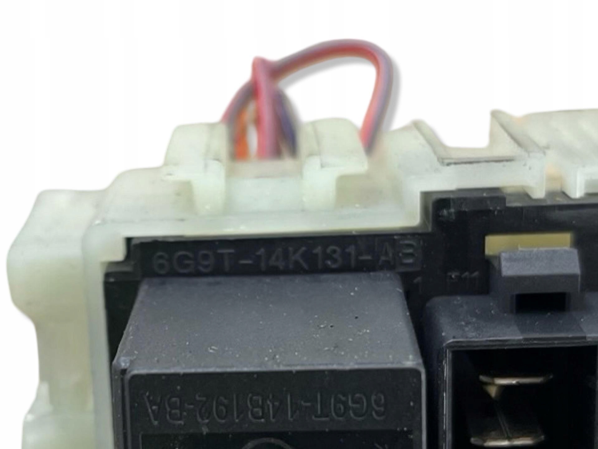 Module fusibles Volvo V70 3 2010 6G9T-14K131-AB