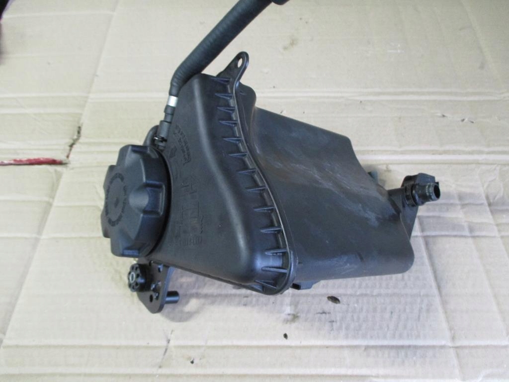 BMW F01 740 3.0i 08-15 ZBIORNIK WYRÓWNAWCZY