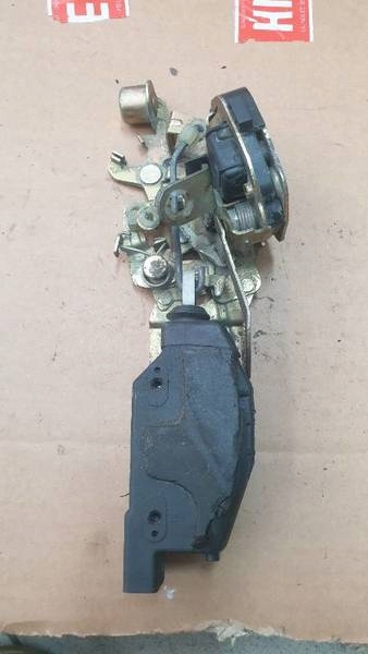 lock left rear part OPEL VECTRA A 90336027 BY