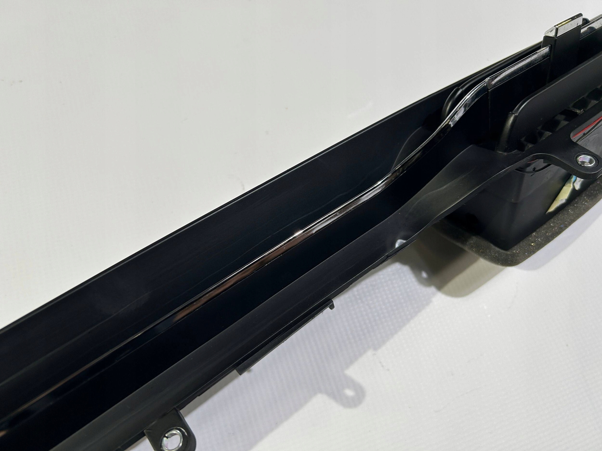 декор молдинг MASERATI QUATTROPORTE 2013-