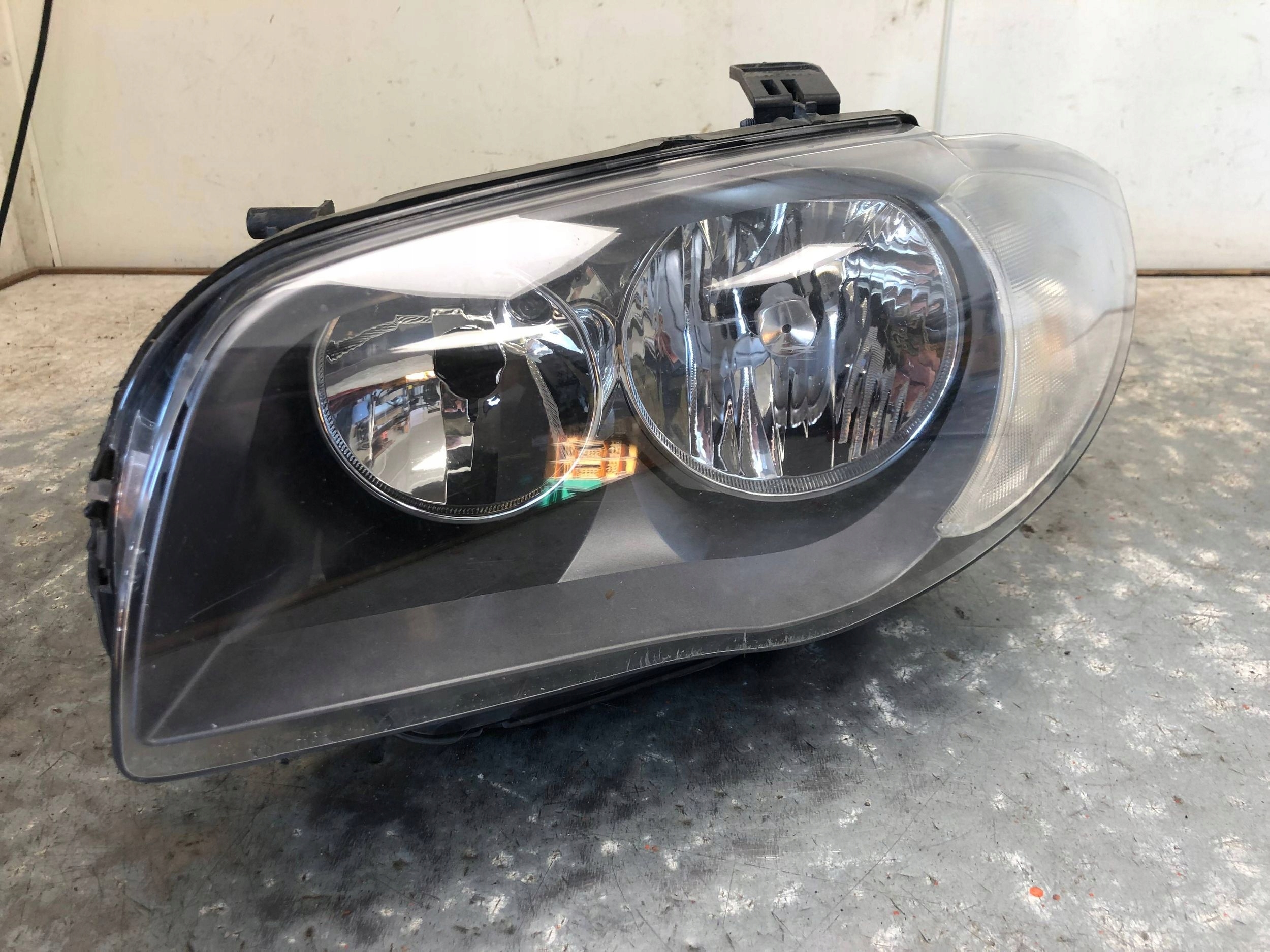 light left front BMW E87 7193387