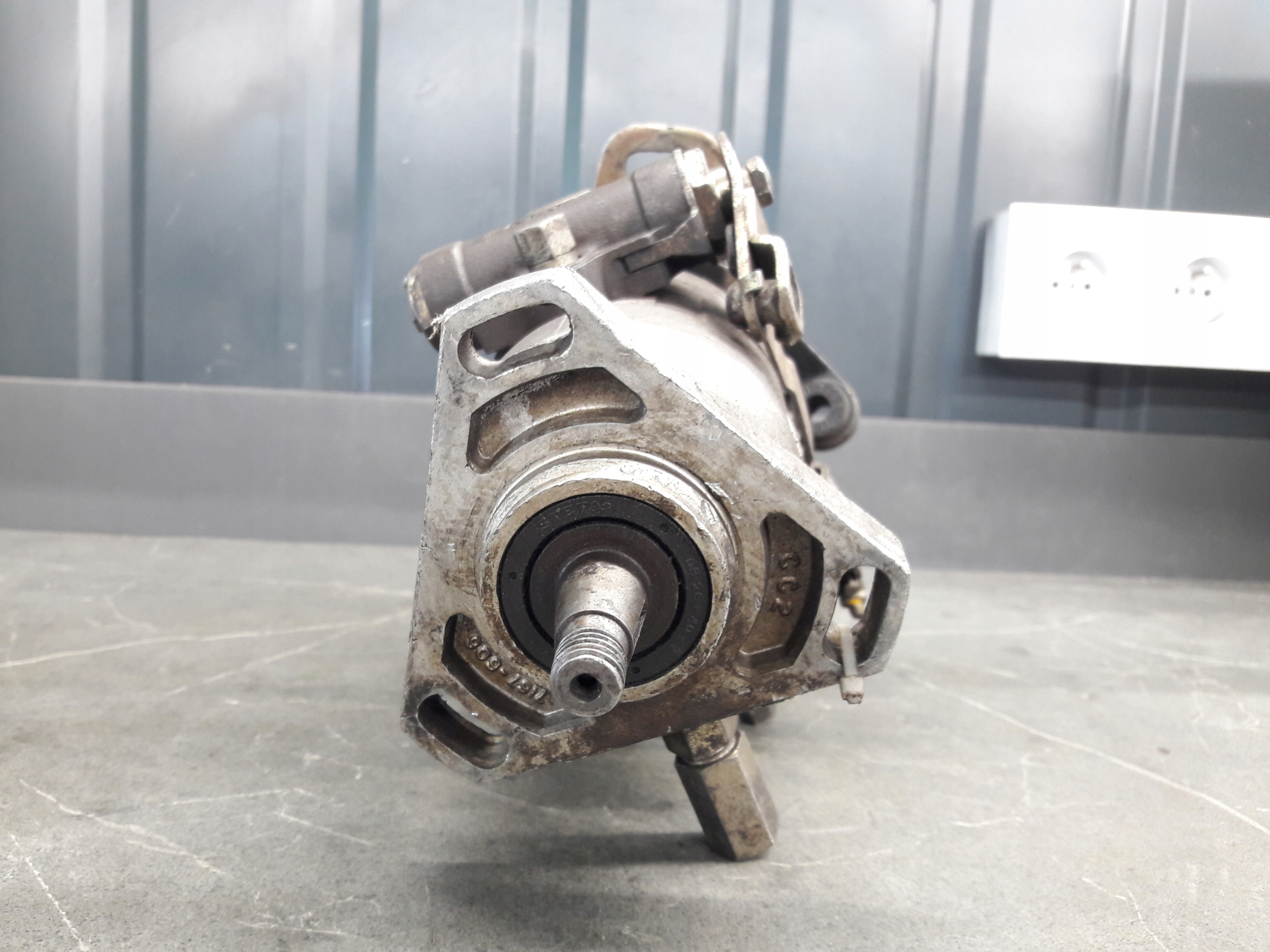 068130107G injection pump VW Golf and 1,5D