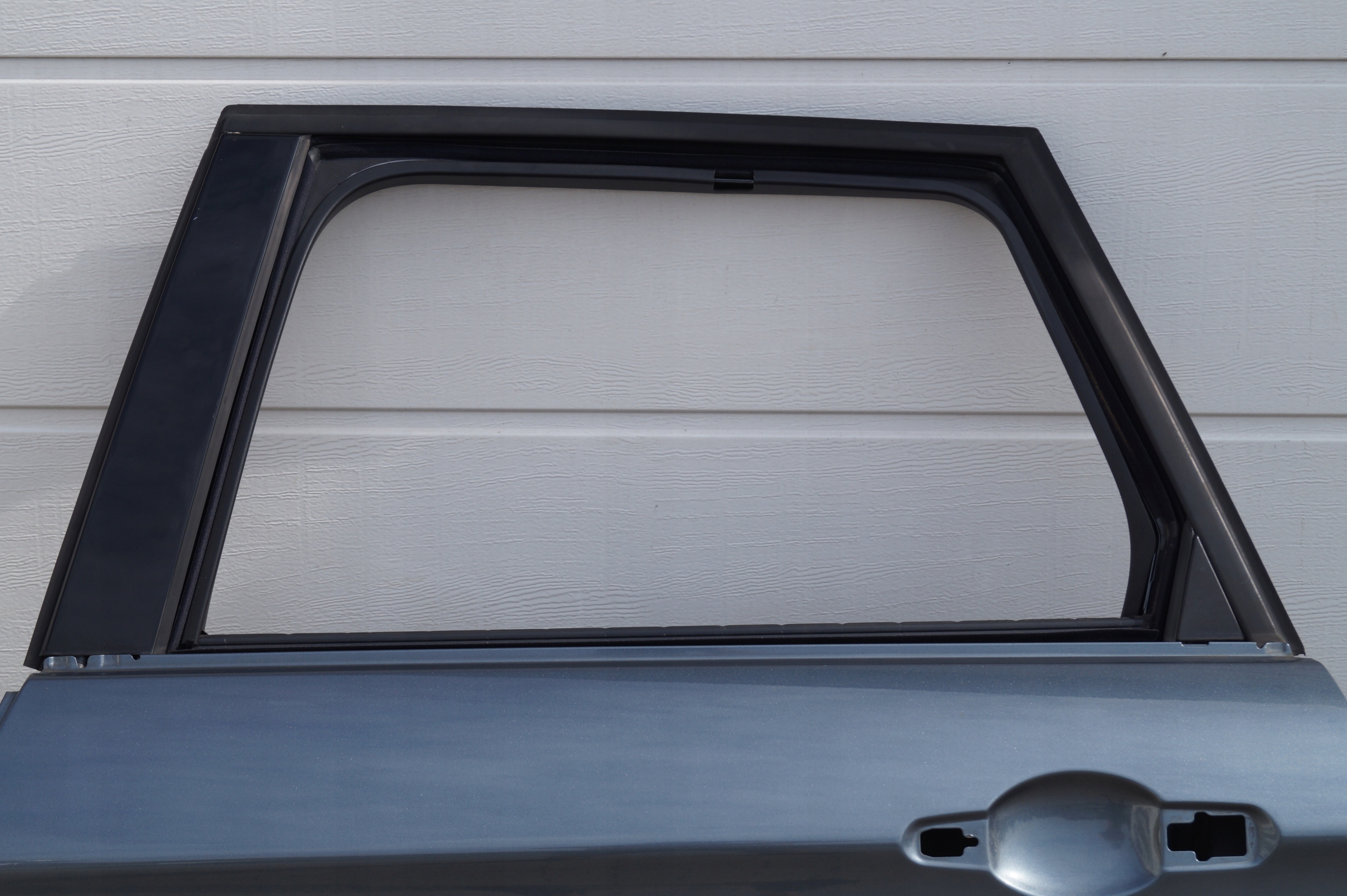 DRZWI TYŁ TYLNE LEWE CITROEN C5 III X7 KOMBI KTHB Strona zabudowy tył - lewa