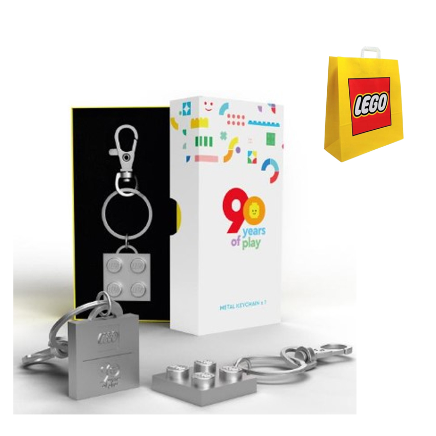 100871 Lego 90 years of play metalowy brelok breloczek plate 2x2 torba