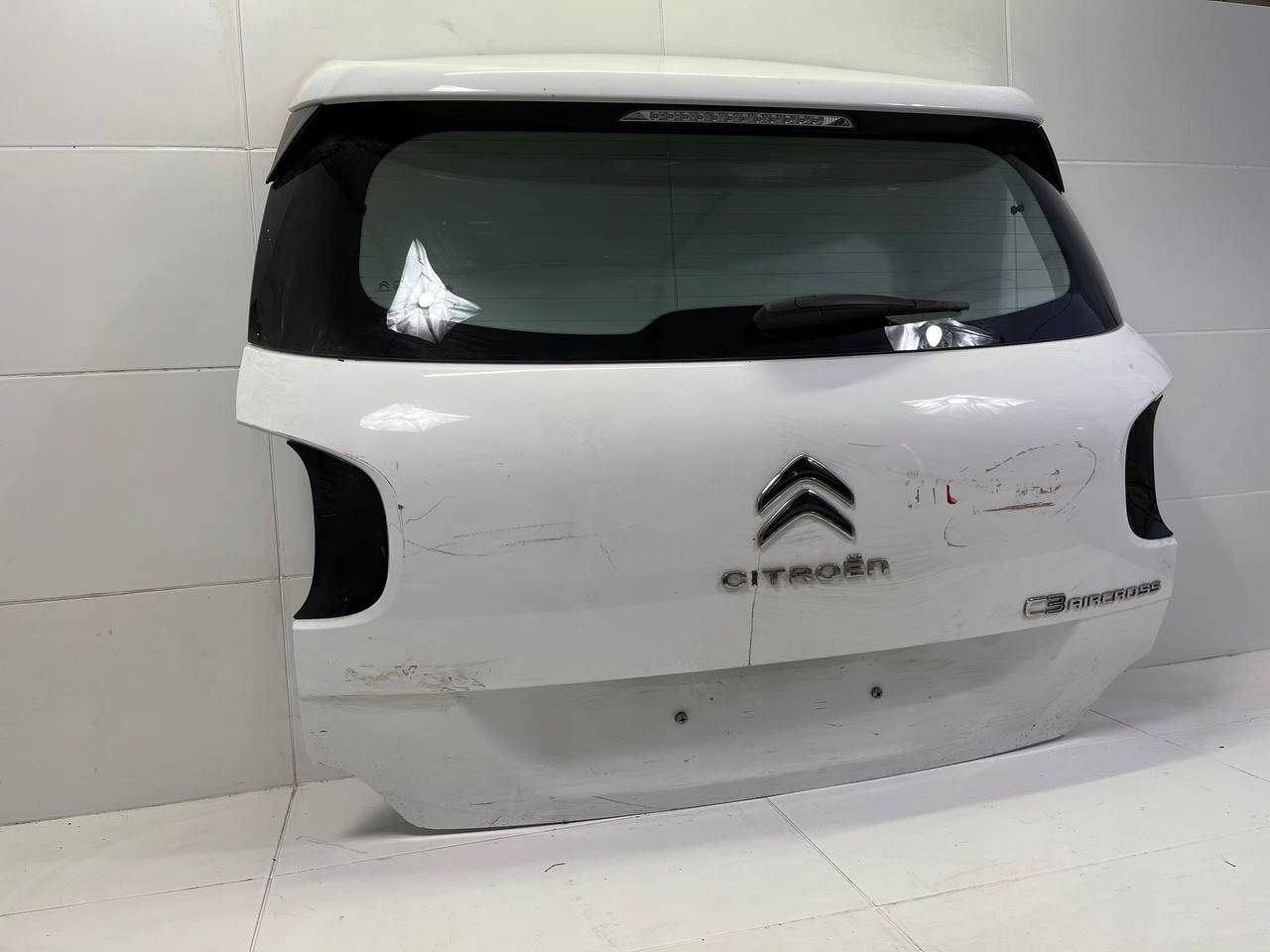 rear trunk door boot Citroen C3 Aircross 2019