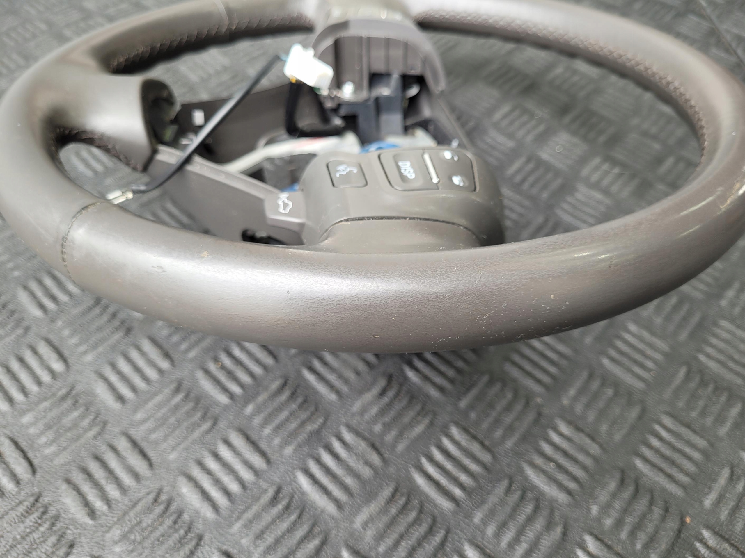 lenkrad MULTIFUNKCJA LEXUS GS III 450H 300