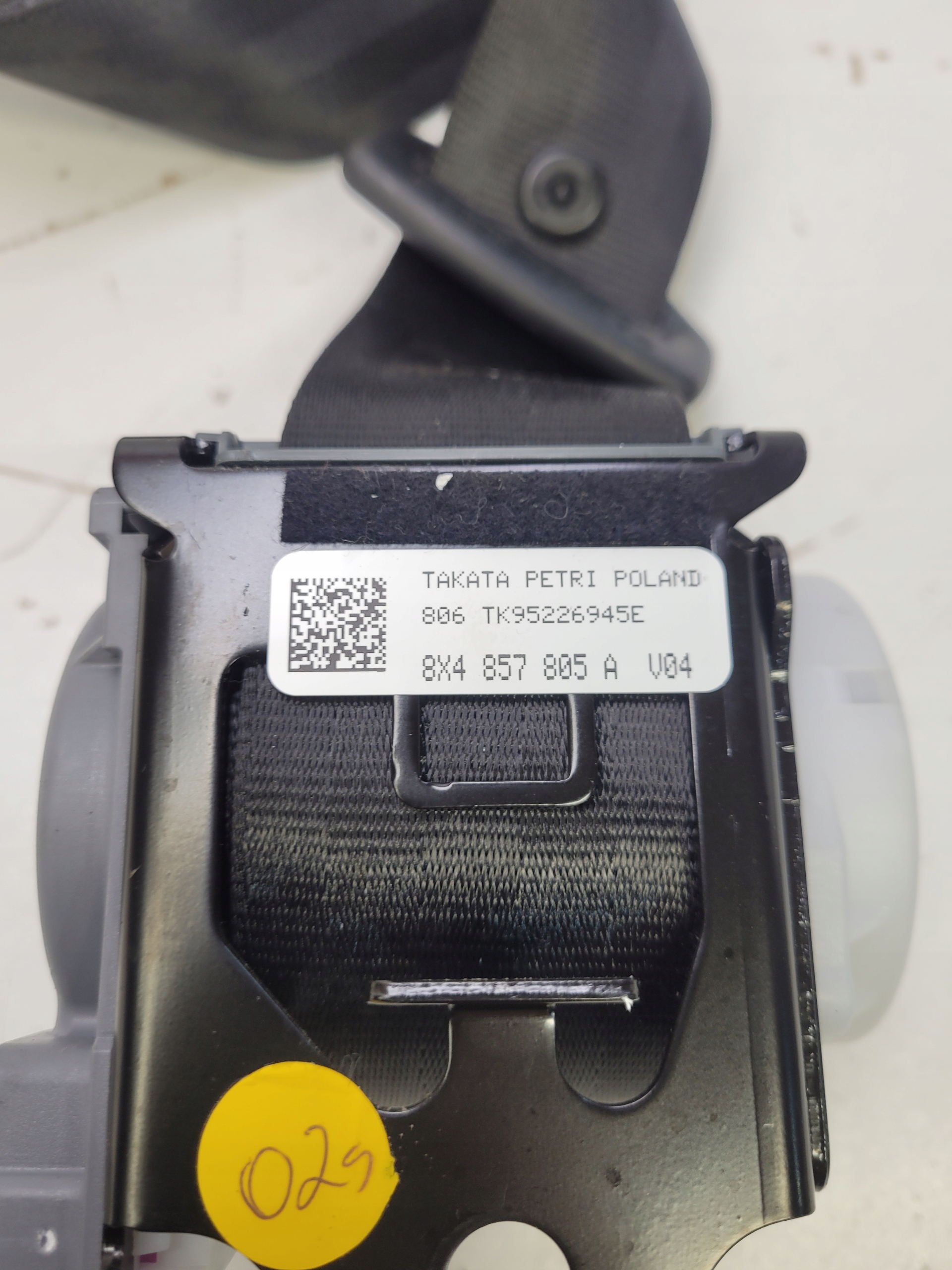 Gurten Sicherheits heck L=P AUDI A1 8X4857805A