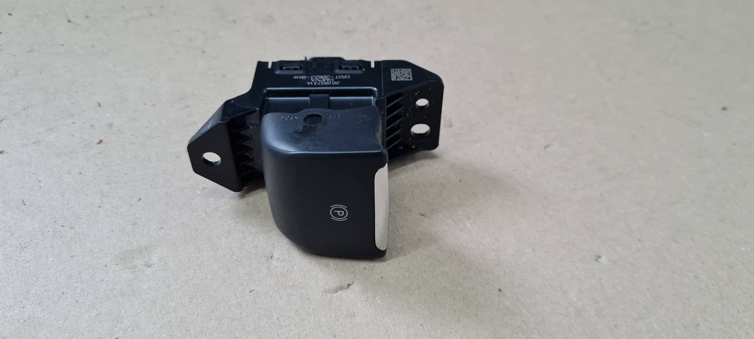 Ford Edge II 2020 ST LIFT button electric brake FORD GR2T2B623BAW