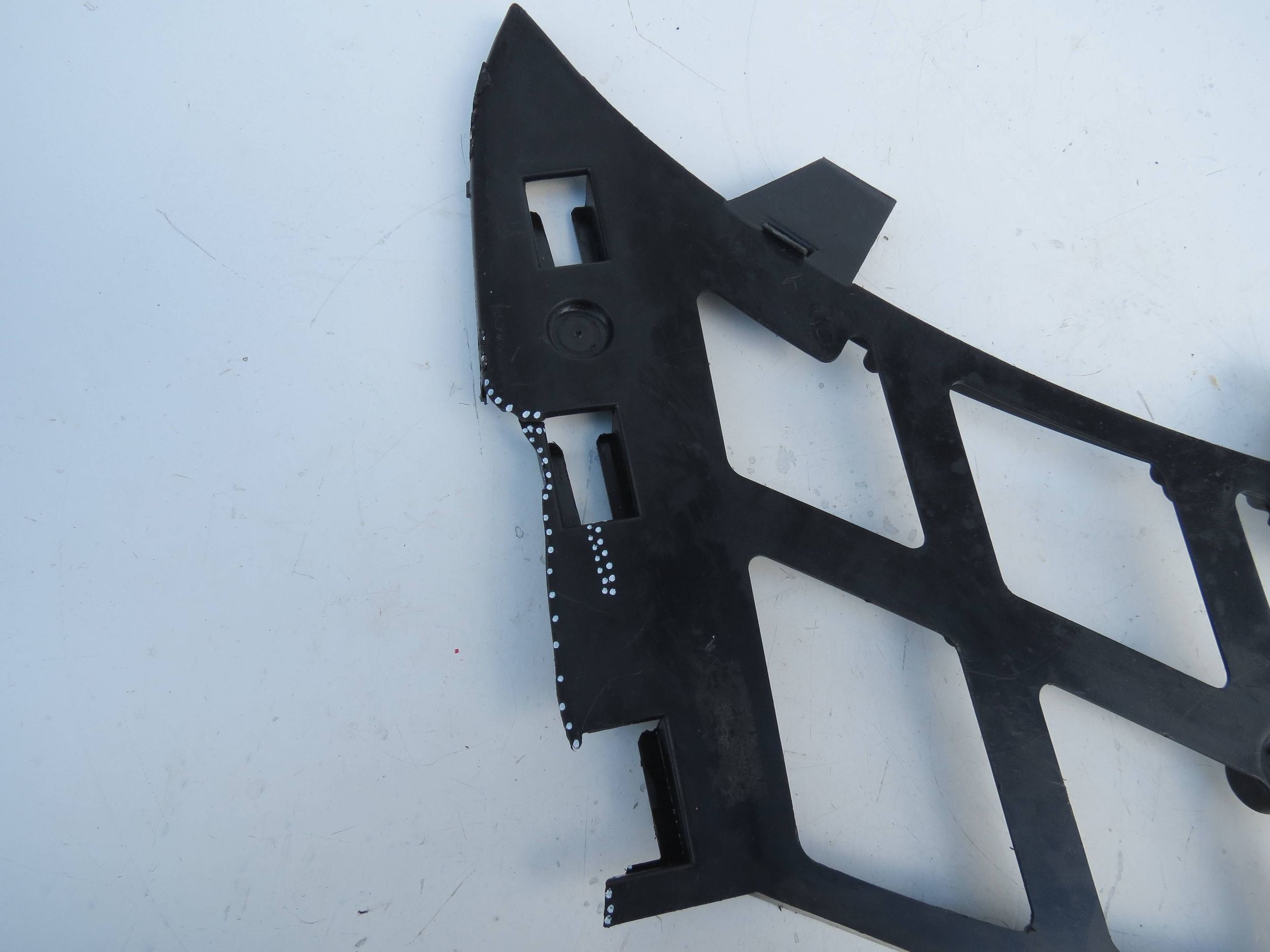 Support montage pare-chocs PORSCHE CAYENNE 4.8 V8 7L5807378