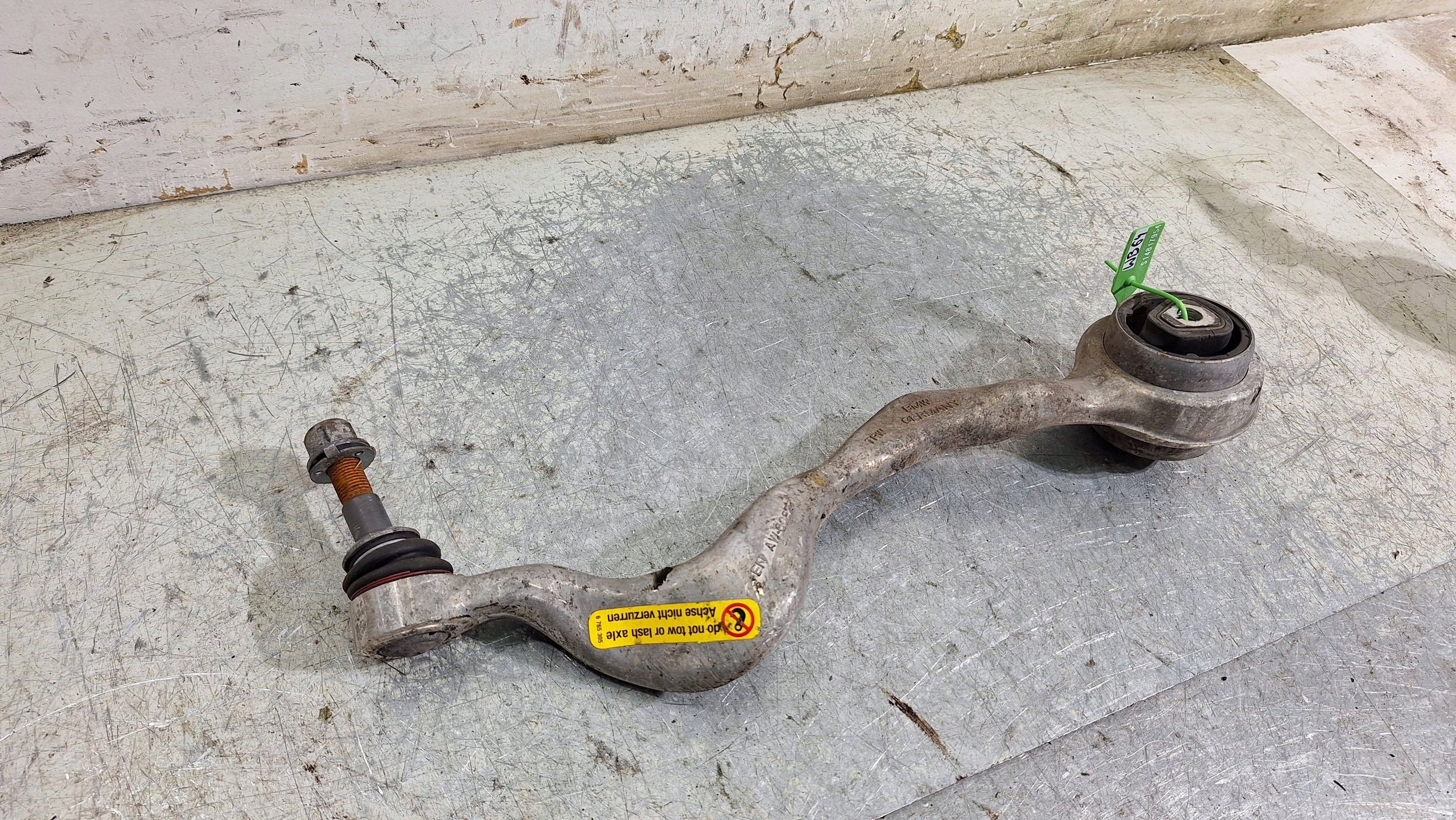rameno ľavý predok BMW E81 E87 E90 E91