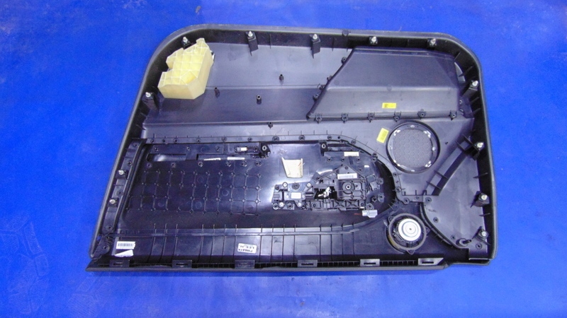 side upholstery door left front COUPE 3D LAND ROVER RANGE EVOQUE and L538
