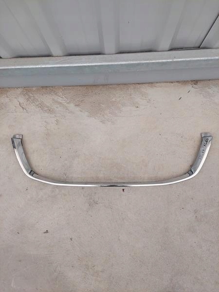 VOLVO XC60 LISTWA CHROM ATRAPA GRILA