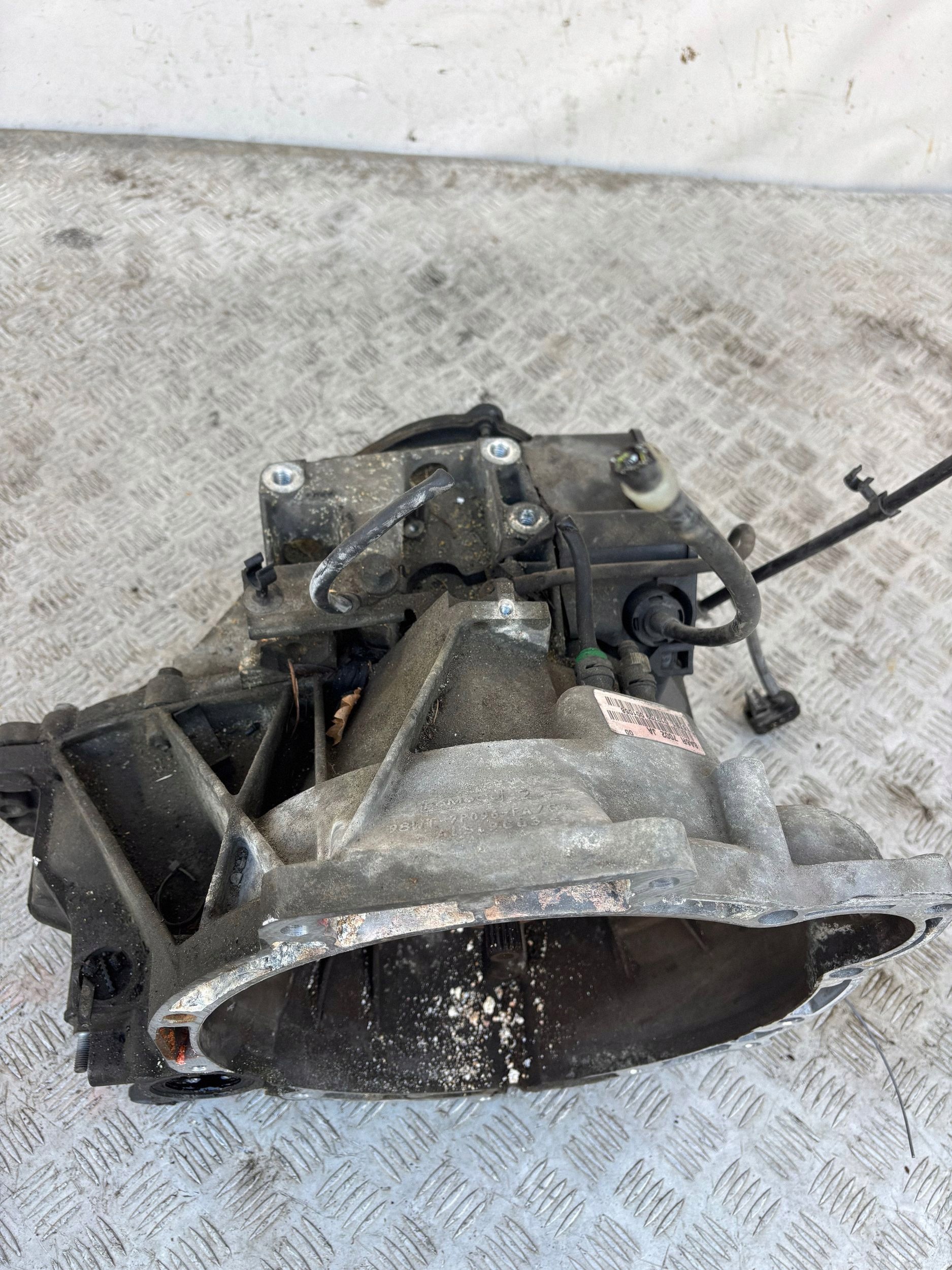 Getriebe FORD FIESTA MK7 1.4 16V 8A6R7002JA