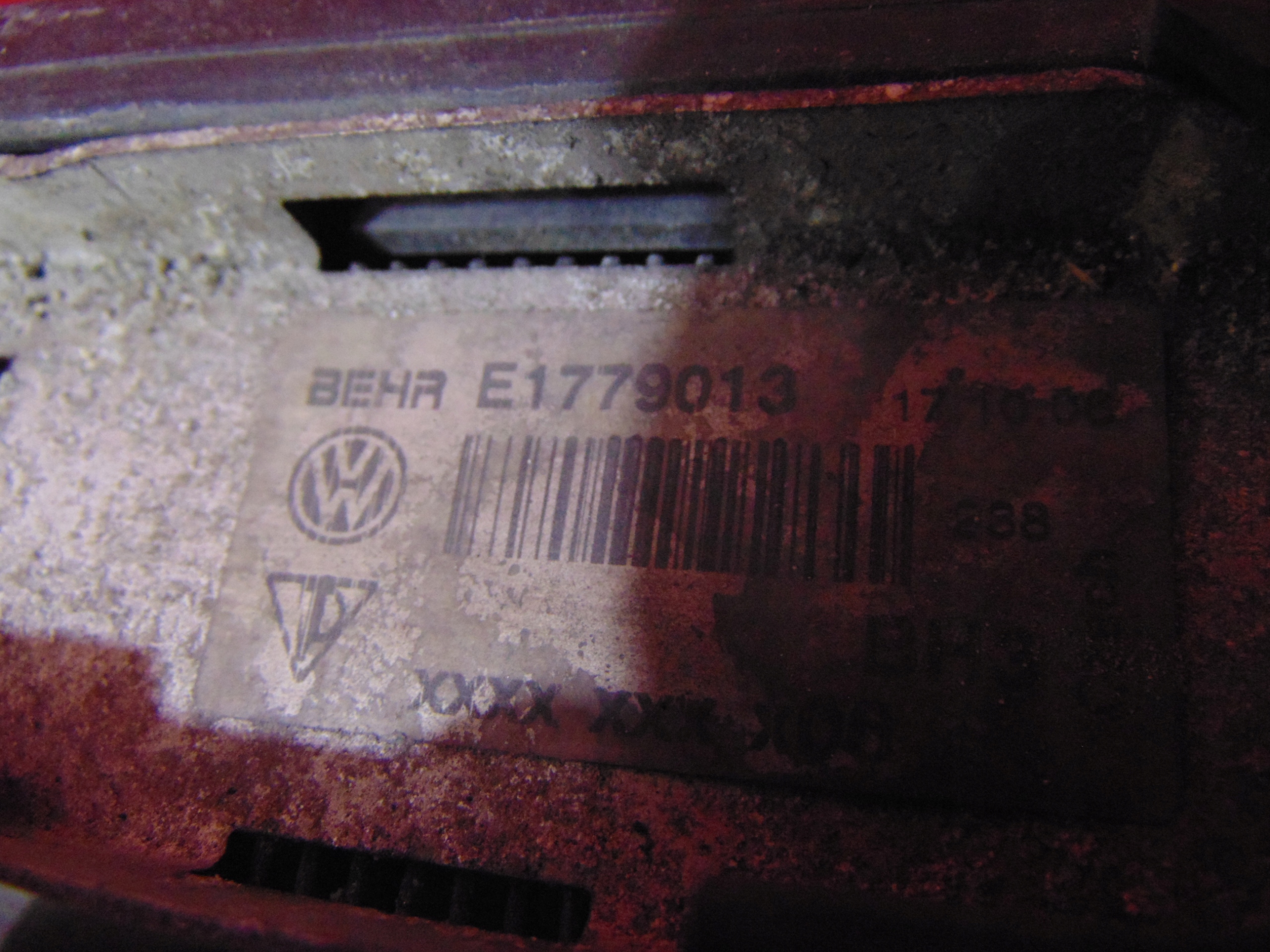 VW TOUAREG 7L 02- 3.0 TDI chladiče ventilátor KPL