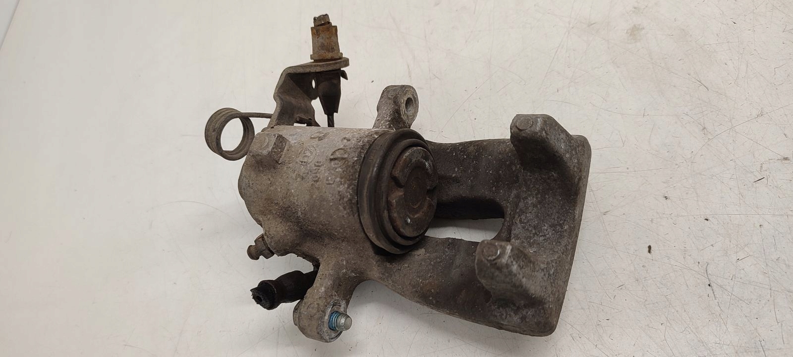caliper rear part rear right Opel Zafira A