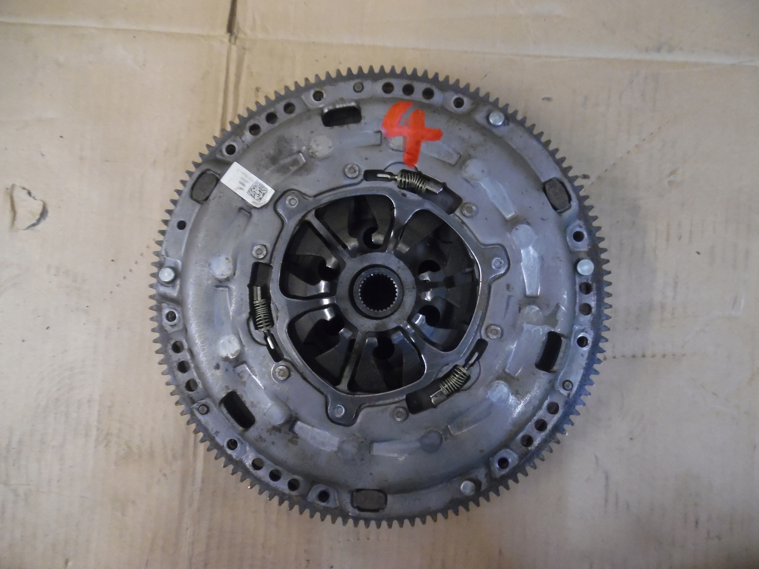VW T6 TRANSPORTER 2.0TDI EMBRAYAGE DISQUE DE PRESSION