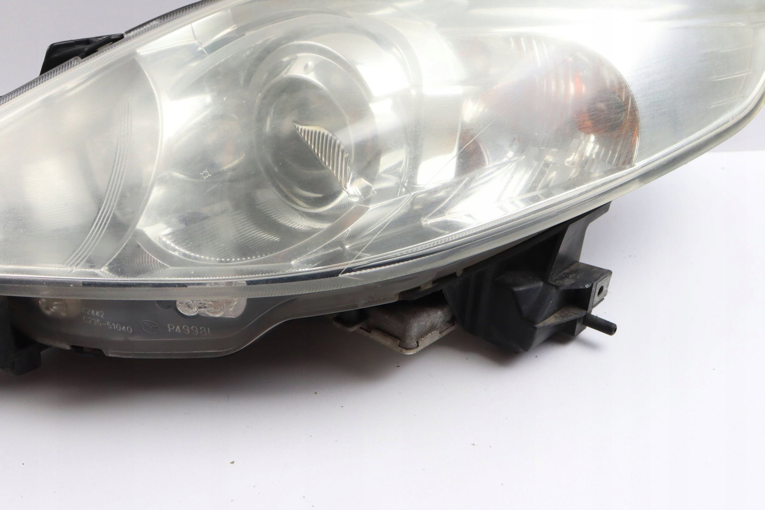 MAZDA 5 and CR light front left front XENON EUROPA P5117L 149002A011A